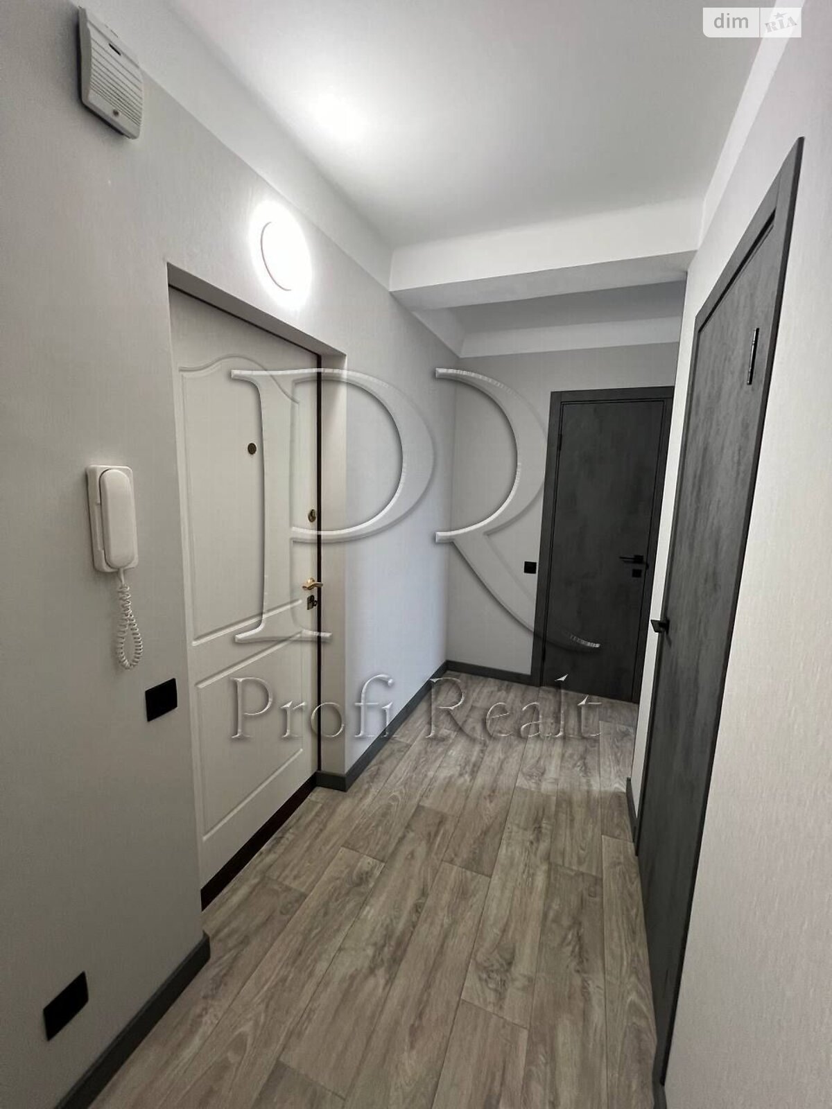 Продажа двухкомнатной квартиры в Киеве, на ул. Березняковская 24, район Днепровский фото 1 Продажа двухкомнатной квартиры в Киеве, на ул. Березняковская 24, район Днепровский фото 1