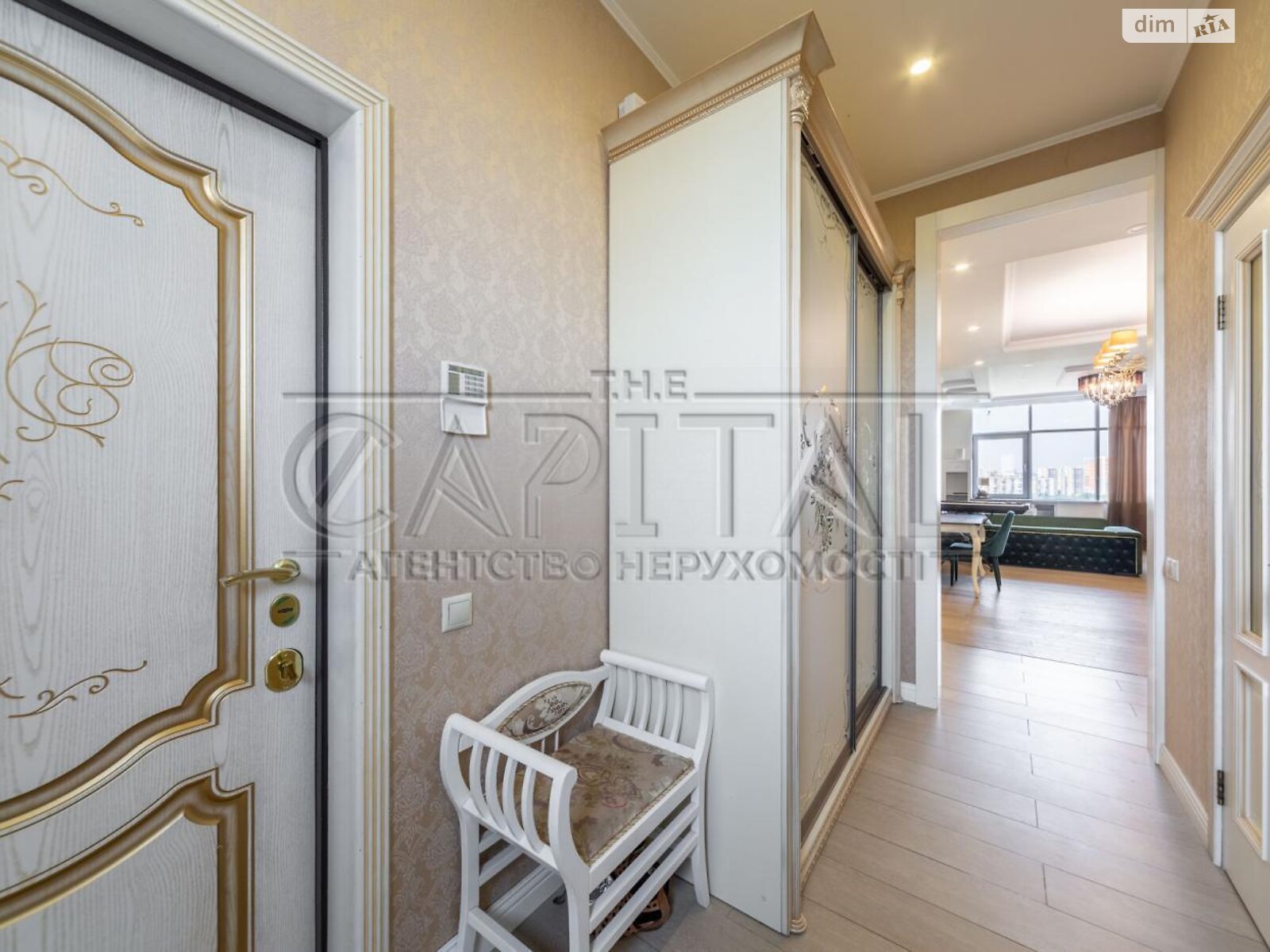 Продажа трехкомнатной квартиры в Киеве, на бул. Дарницкий 8В, район Днепровский фото 1 Продажа трехкомнатной квартиры в Киеве, на бул. Дарницкий 8В, район Днепровский фото 1