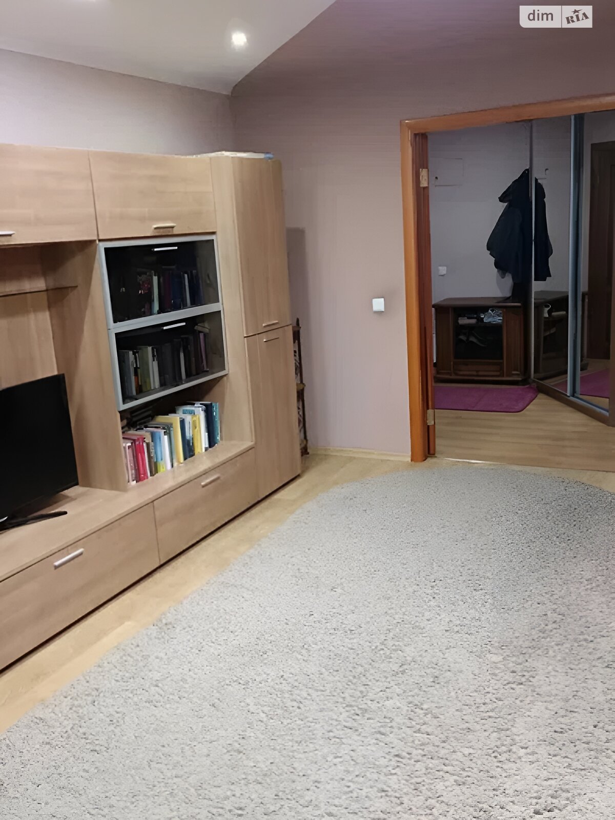 Продаж трикімнатної квартири в Києві, на бул. Дарницький 10А, район Дніпровський фото 1 Продаж трикімнатної квартири в Києві, на бул. Дарницький 10А, район Дніпровський фото 1