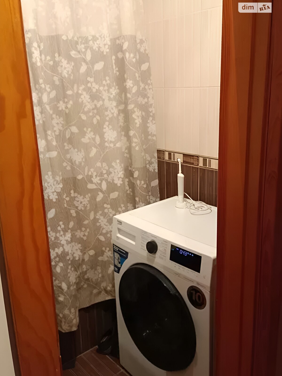 Продаж трикімнатної квартири в Києві, на бул. Дарницький 10А, район Дніпровський фото 1 Продаж трикімнатної квартири в Києві, на бул. Дарницький 10А, район Дніпровський фото 1