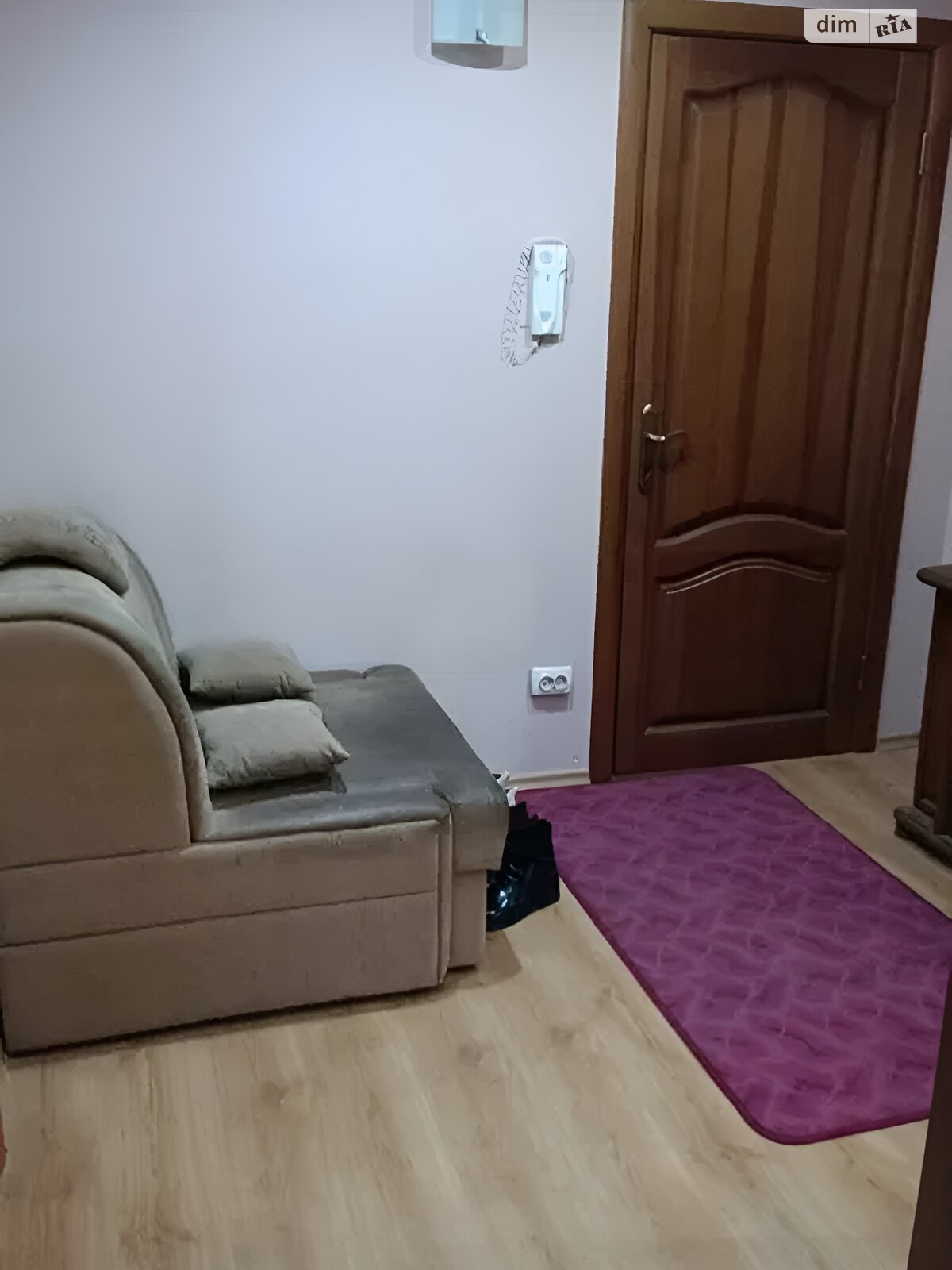 Продаж трикімнатної квартири в Києві, на бул. Дарницький 10А, район Дніпровський фото 1 Продаж трикімнатної квартири в Києві, на бул. Дарницький 10А, район Дніпровський фото 1