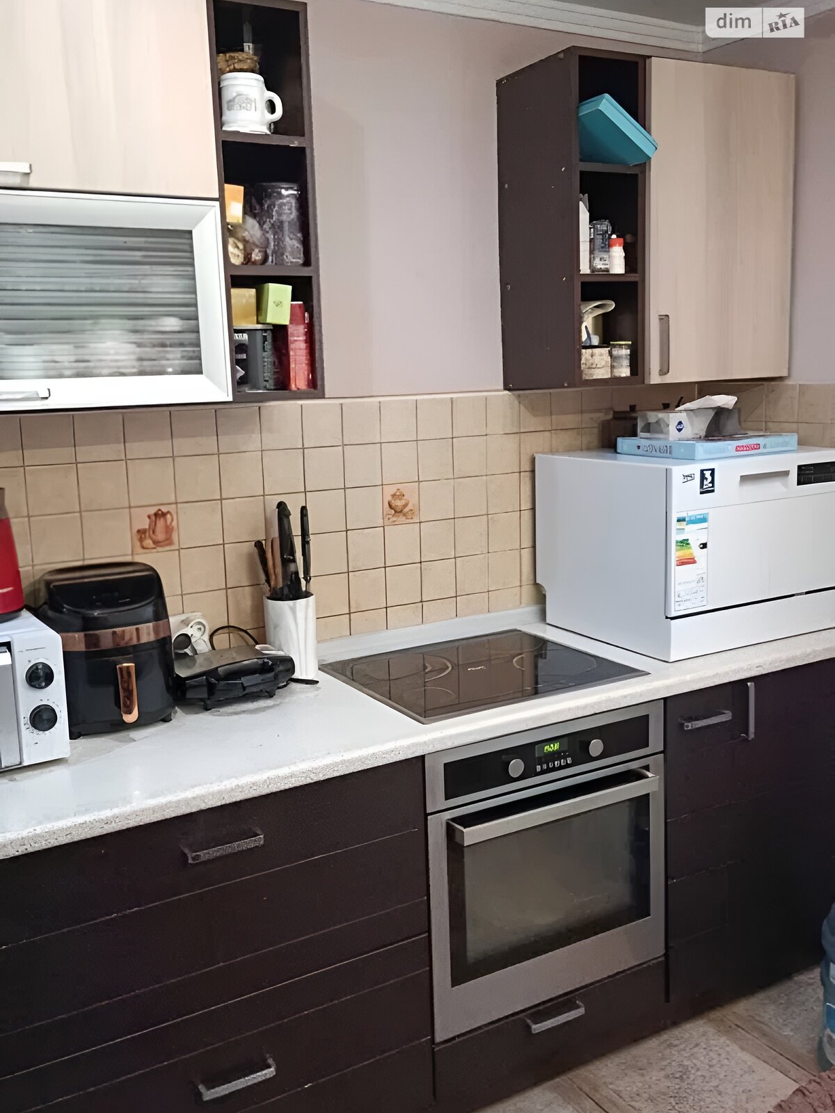 Продаж трикімнатної квартири в Києві, на бул. Дарницький 10А, район Дніпровський фото 1 Продаж трикімнатної квартири в Києві, на бул. Дарницький 10А, район Дніпровський фото 1