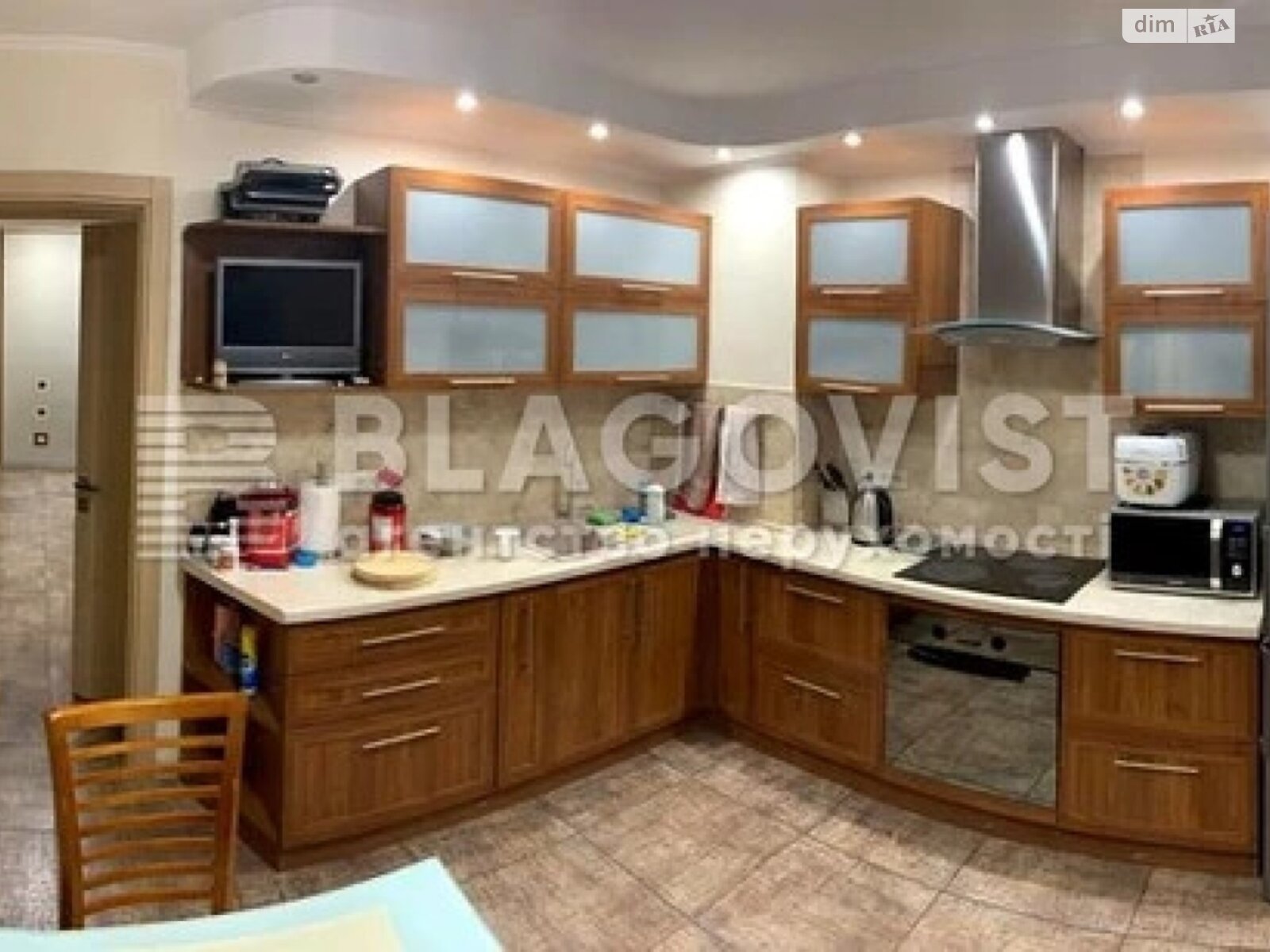 Продажа двухкомнатной квартиры в Киеве, на бул. Дарницкий 8, район Днепровский фото 1