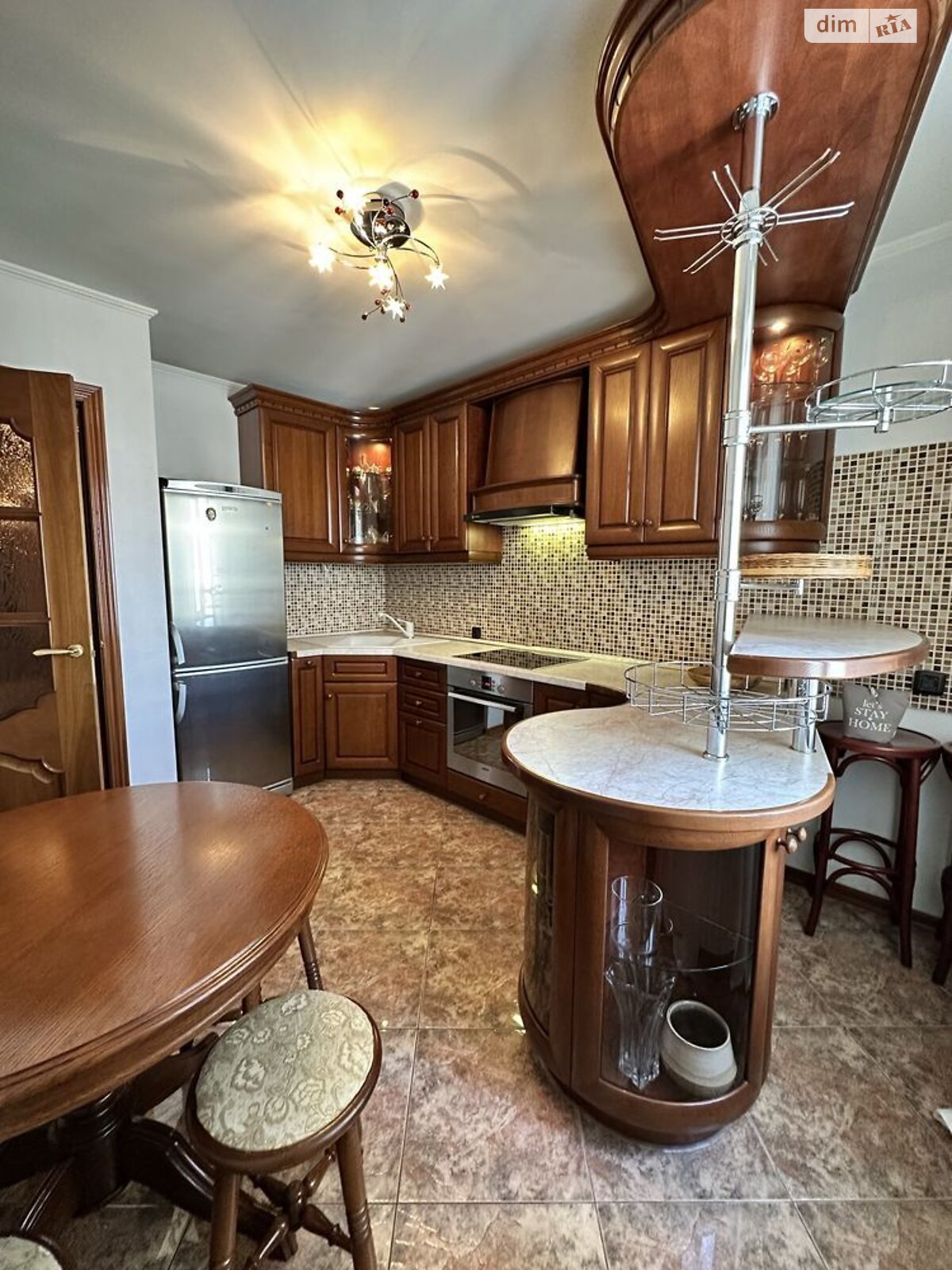 Продажа двухкомнатной квартиры в Киеве, на бул. Дарницкий 8, район Днепровский фото 1 Продажа двухкомнатной квартиры в Киеве, на бул. Дарницкий 8, район Днепровский фото 1