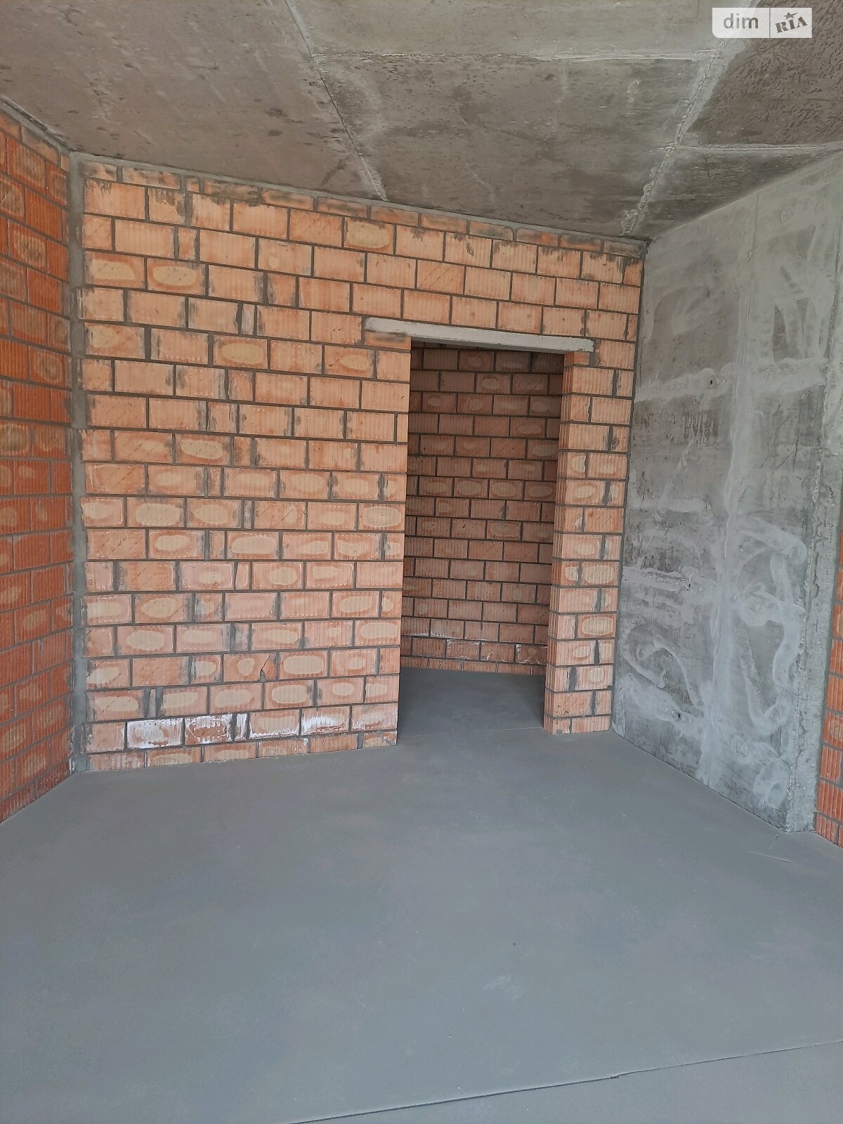 Продаж трикімнатної квартири в Києві, на вул. Євгена Маланюка 101, район Дніпровський фото 1 Продаж трикімнатної квартири в Києві, на вул. Євгена Маланюка 101, район Дніпровський фото 1