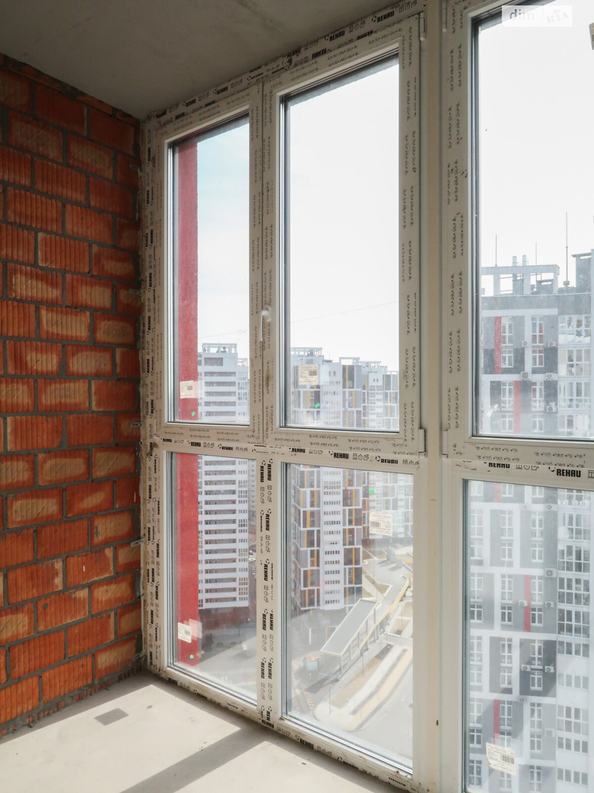 Продажа однокомнатной квартиры в Киеве, на ул. Евгения Маланюка 28, район Днепровский фото 1 Продажа однокомнатной квартиры в Киеве, на ул. Евгения Маланюка 28, район Днепровский фото 1