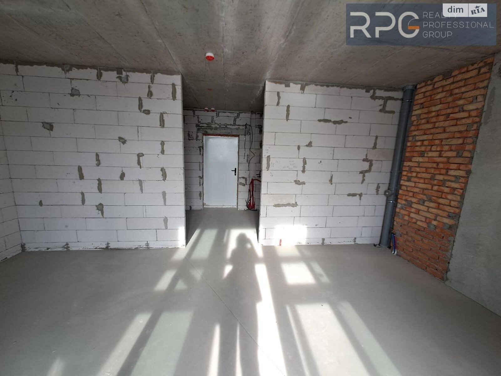Продажа трехкомнатной квартиры в Киеве, на ул. Никольско-Слободская 15, район Днепровский фото 1 Продажа трехкомнатной квартиры в Киеве, на ул. Никольско-Слободская 15, район Днепровский фото 1