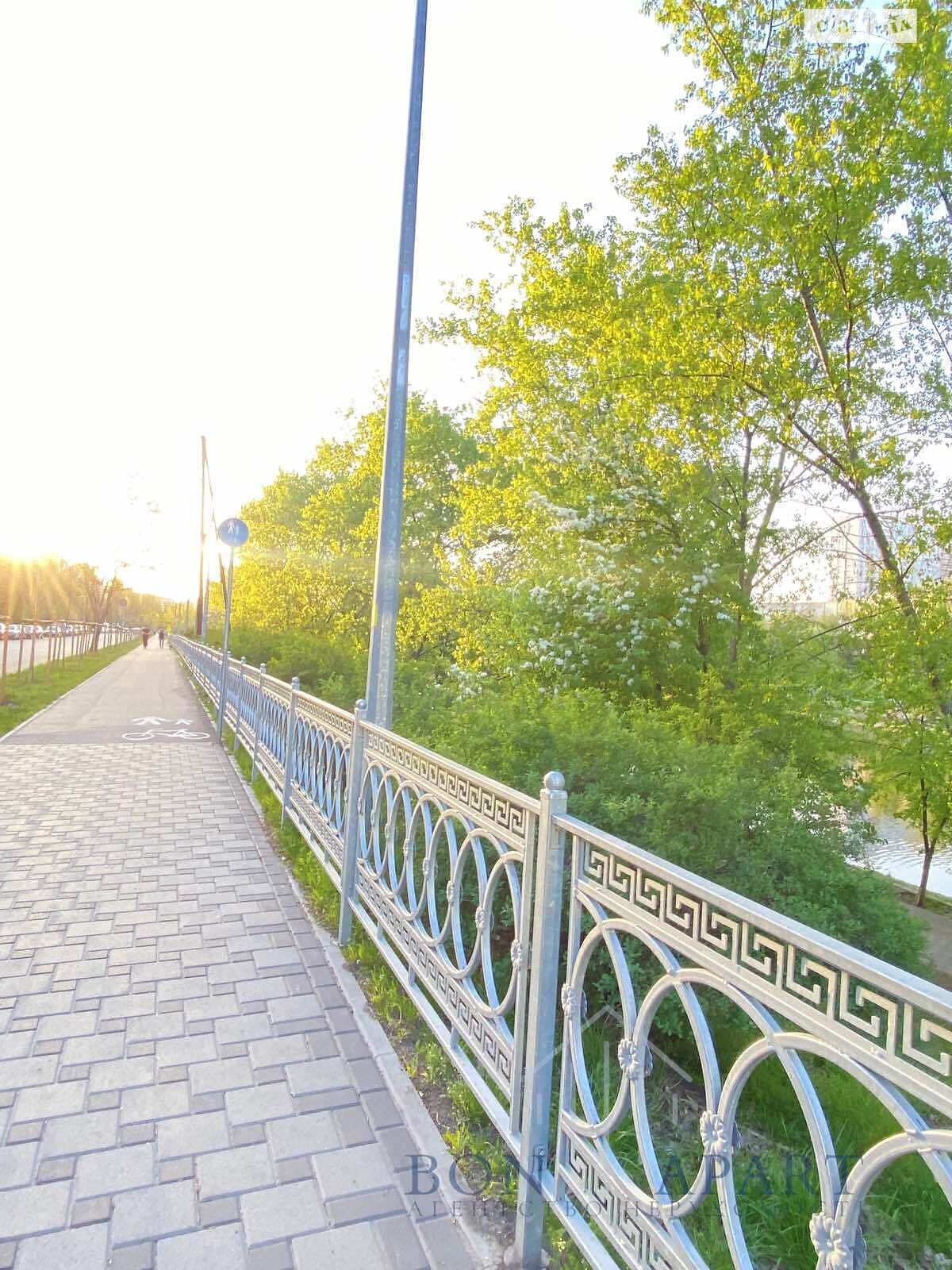 Продаж однокімнатної квартири в Києві, на вул. Флоренції 12А, район Дніпровський фото 1 Продаж однокімнатної квартири в Києві, на вул. Флоренції 12А, район Дніпровський фото 1