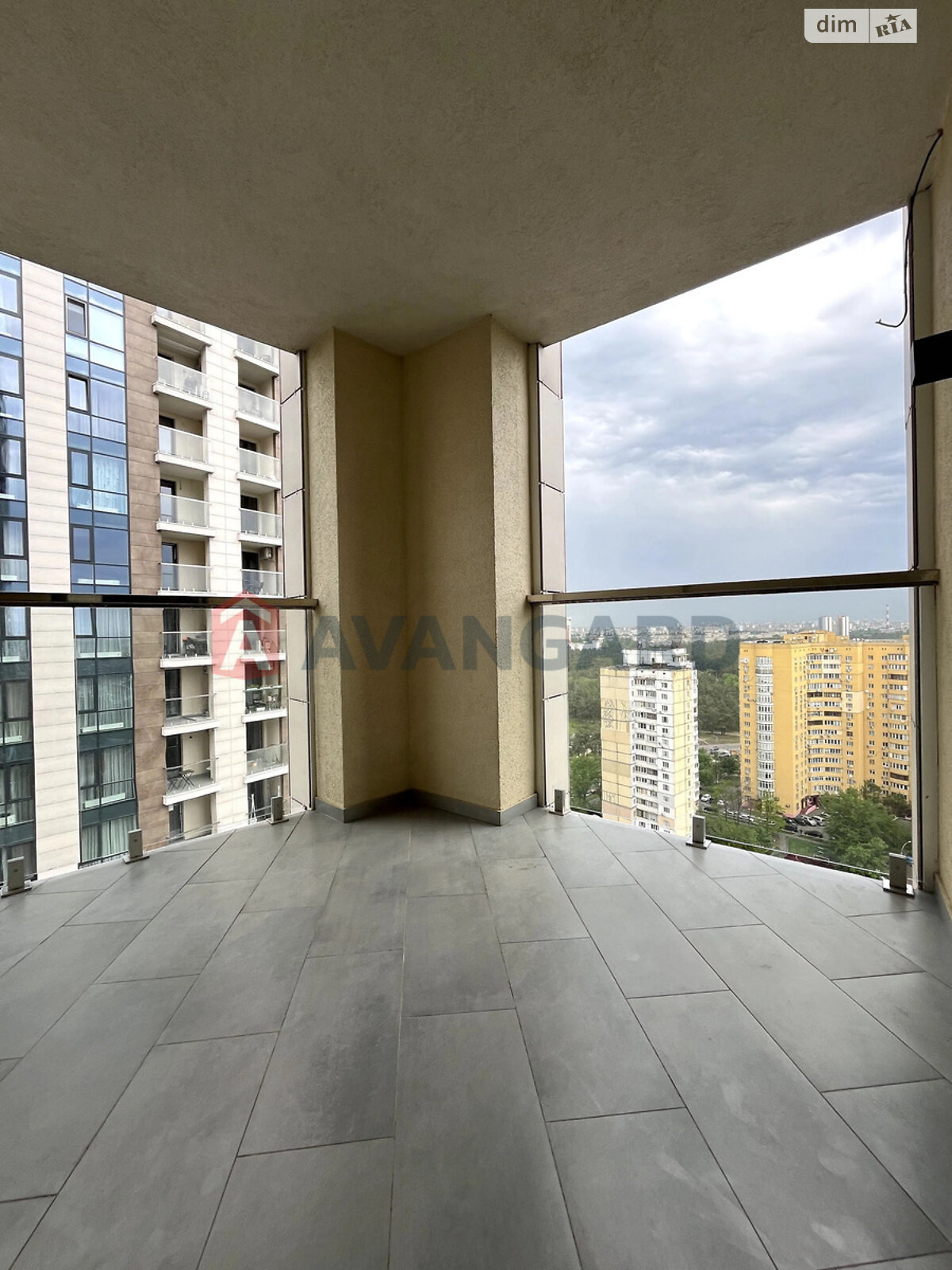 Продаж однокімнатної квартири в Києві, на вул. Князя Романа Мстиславича 28Б, район Дніпровський фото 1 Продаж однокімнатної квартири в Києві, на вул. Князя Романа Мстиславича 28Б, район Дніпровський фото 1