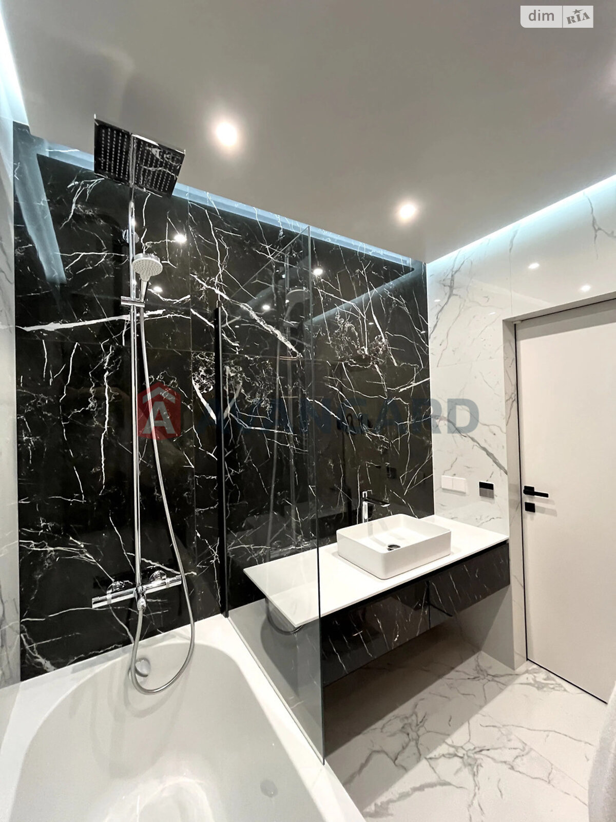 Продаж однокімнатної квартири в Києві, на вул. Князя Романа Мстиславича 28Б, район Дніпровський фото 1 Продаж однокімнатної квартири в Києві, на вул. Князя Романа Мстиславича 28Б, район Дніпровський фото 1