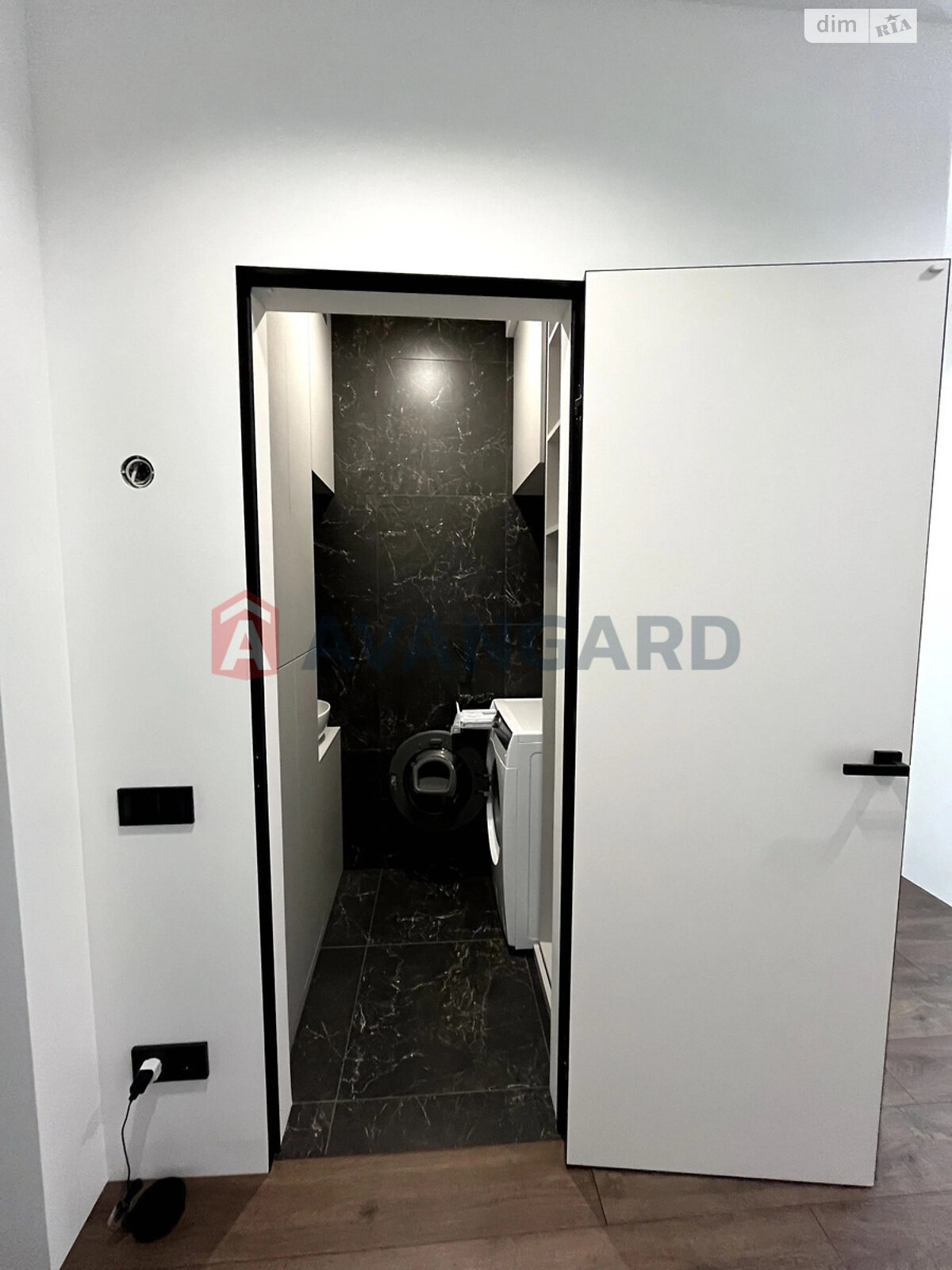 Продаж однокімнатної квартири в Києві, на вул. Князя Романа Мстиславича 28Б, район Дніпровський фото 1 Продаж однокімнатної квартири в Києві, на вул. Князя Романа Мстиславича 28Б, район Дніпровський фото 1