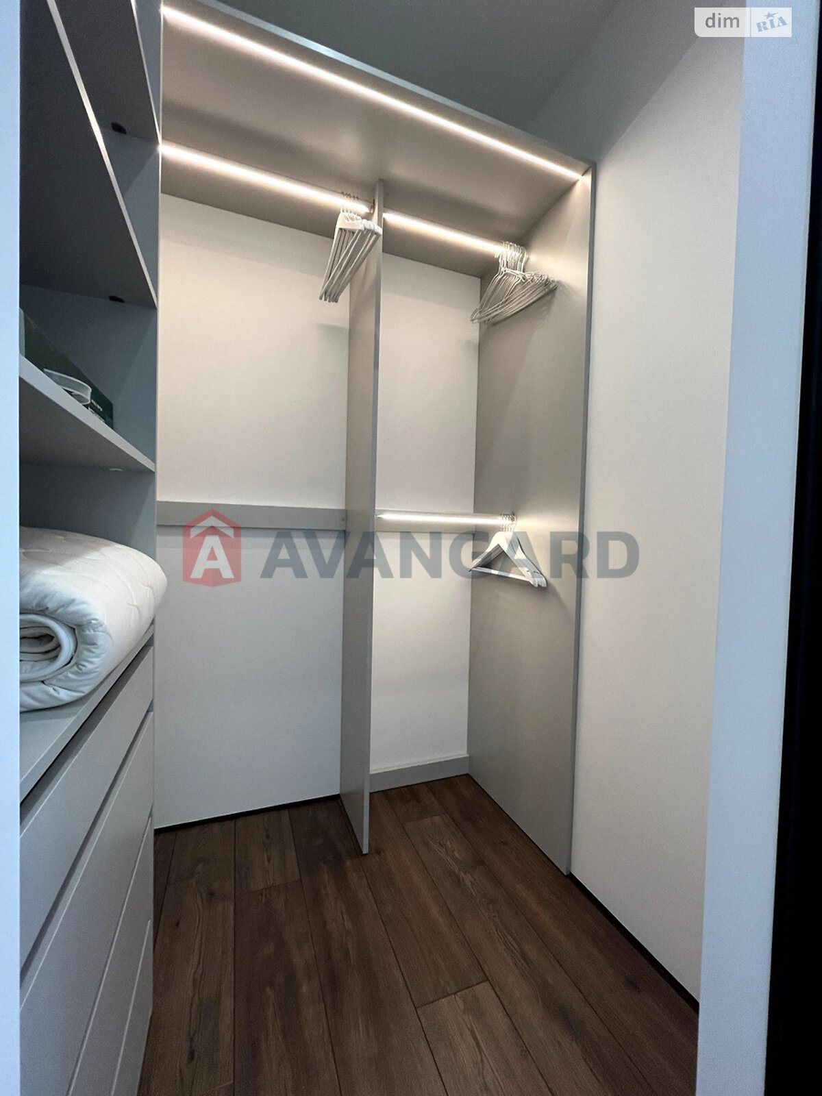 Продаж однокімнатної квартири в Києві, на вул. Князя Романа Мстиславича 28Б, район Дніпровський фото 1 Продаж однокімнатної квартири в Києві, на вул. Князя Романа Мстиславича 28Б, район Дніпровський фото 1