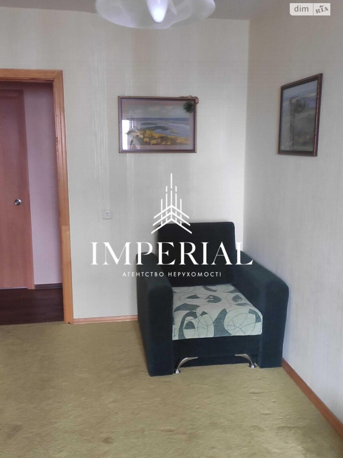 Продаж трикімнатної квартири в Києві, на просп. Романа Шухевича, район Дніпровський фото 1 Продаж трикімнатної квартири в Києві, на просп. Романа Шухевича, район Дніпровський фото 1