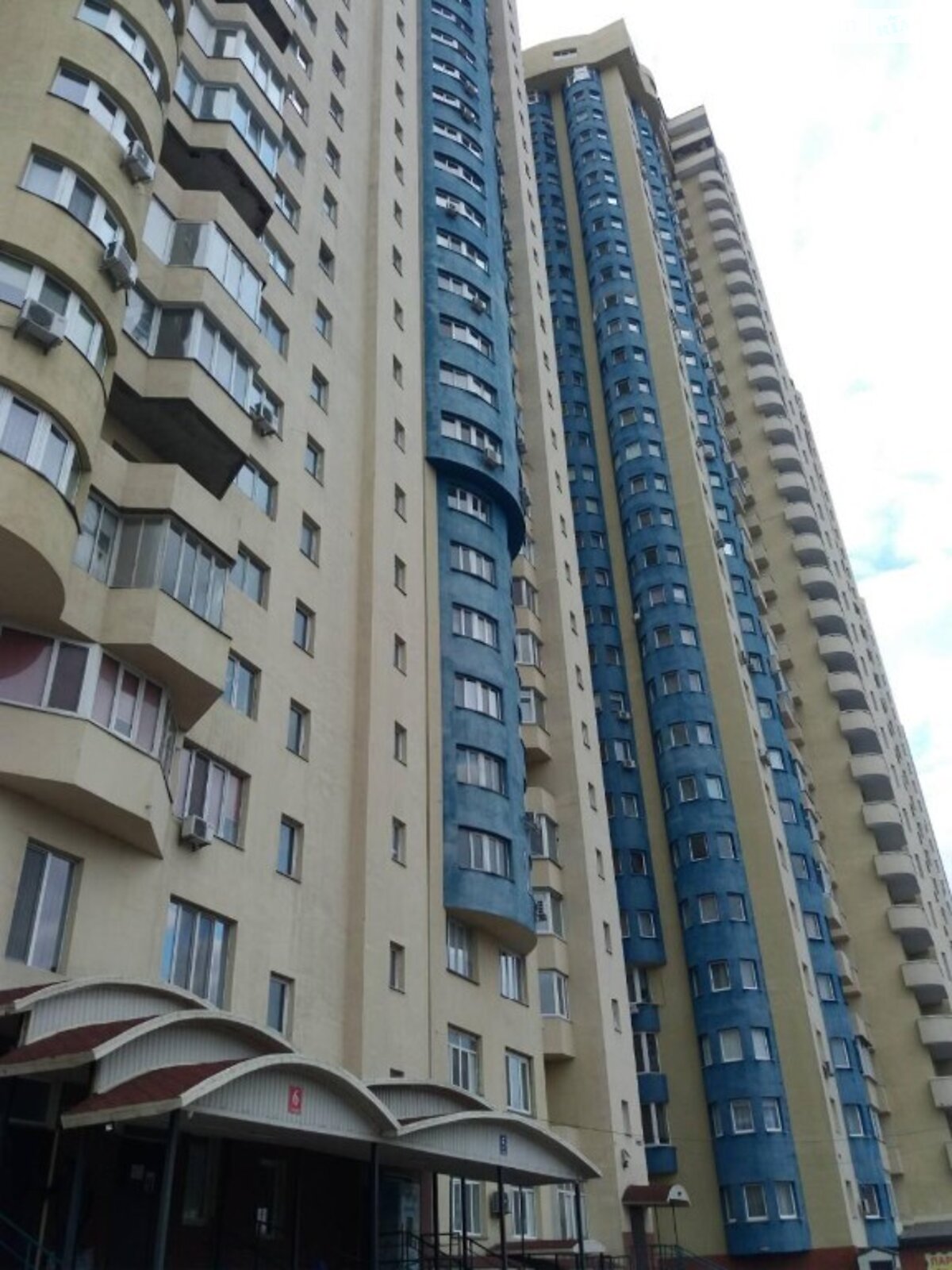 Продаж двокімнатної квартири в Києві, на шосе Харківське 19Б, район Дніпровський фото 1