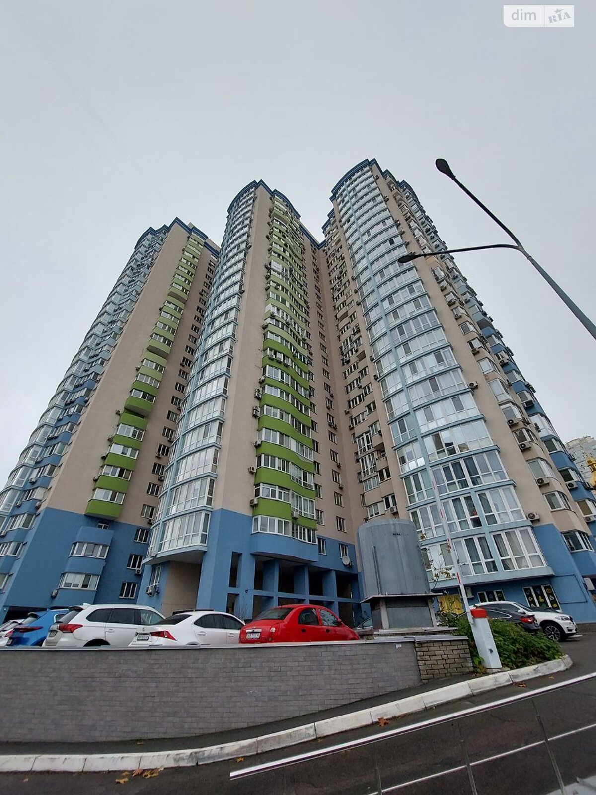 Продажа двухкомнатной квартиры в Киеве, на ул. Юрия Шумского 3Г, район Днепровский фото 1