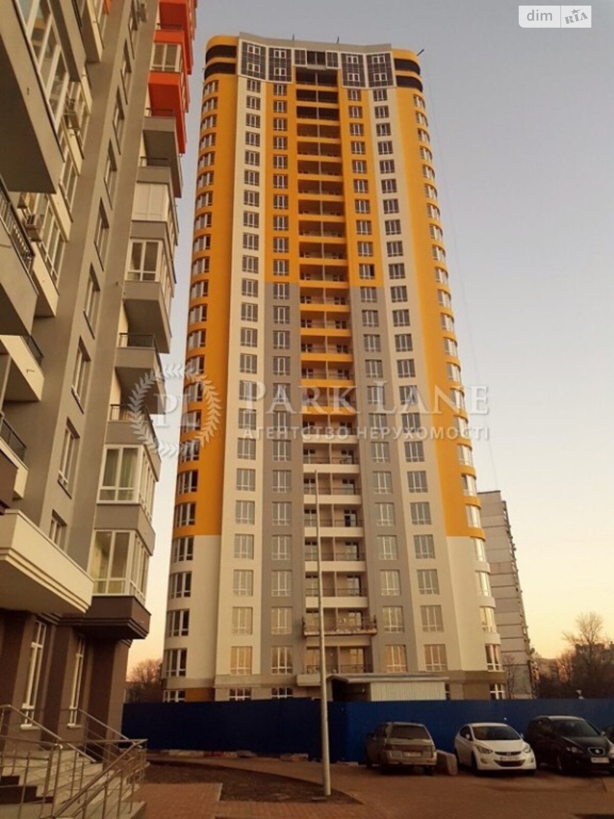 Продажа трехкомнатной квартиры в Киеве, на ул. Каховская 56, район Днепровский фото 1
