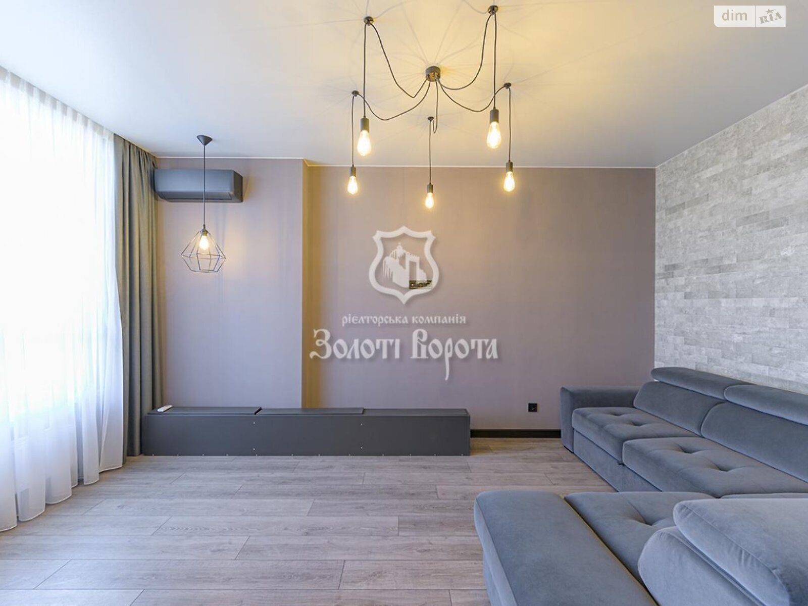 Продажа двухкомнатной квартиры в Киеве, на ул. Каховская, район Днепровский фото 1 Продажа двухкомнатной квартиры в Киеве, на ул. Каховская, район Днепровский фото 1