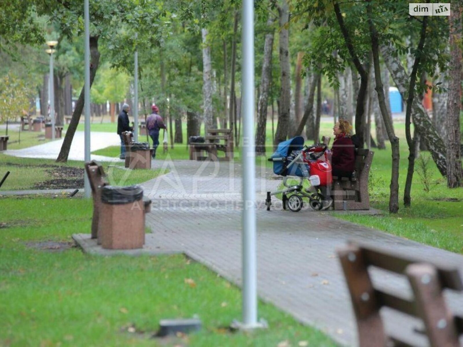 Продаж трикімнатної квартири в Києві, на вул. Князя Романа Мстиславича, район Дніпровський фото 1 Продаж трикімнатної квартири в Києві, на вул. Князя Романа Мстиславича, район Дніпровський фото 1