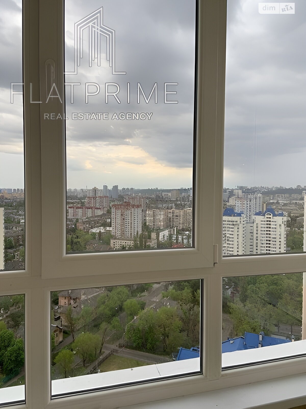 Продажа пятикомнатной квартиры в Киеве, на ул. Краковская 27А, район Днепровский фото 1 Продажа пятикомнатной квартиры в Киеве, на ул. Краковская 27А, район Днепровский фото 1
