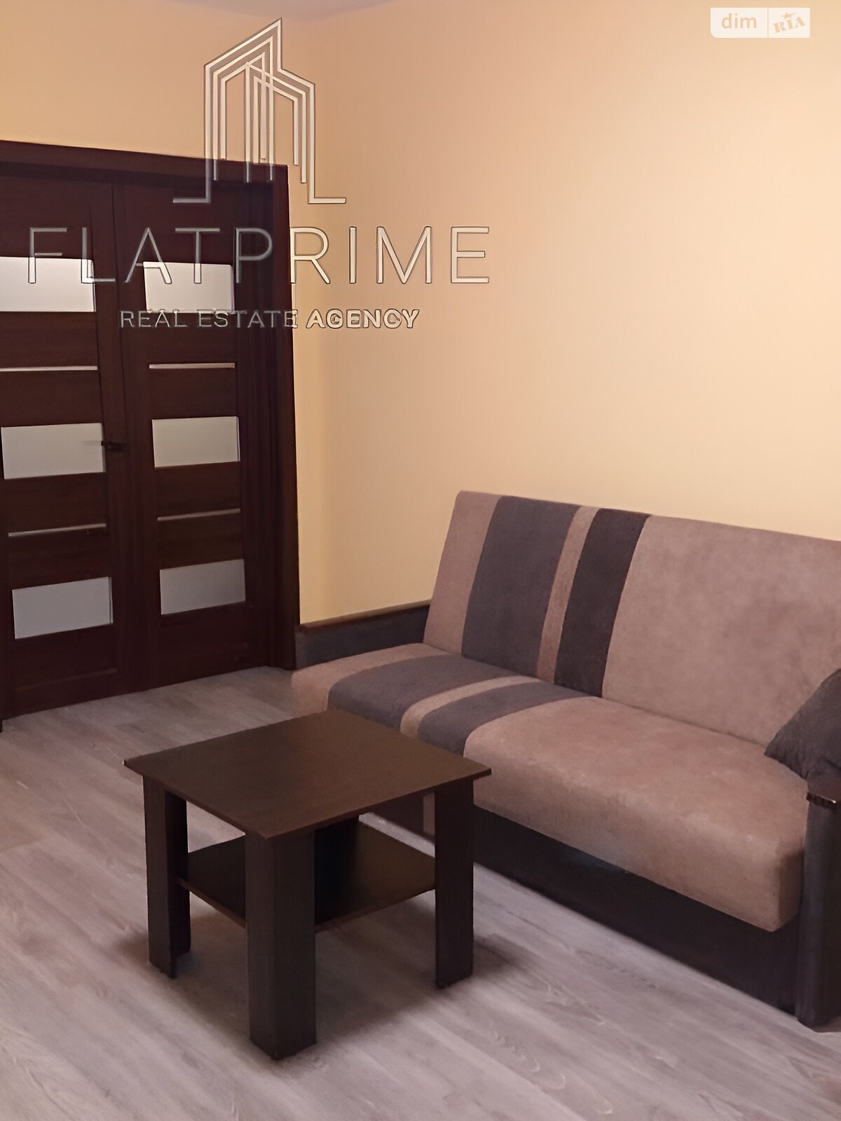 Продажа пятикомнатной квартиры в Киеве, на ул. Краковская 27А, район Днепровский фото 1 Продажа пятикомнатной квартиры в Киеве, на ул. Краковская 27А, район Днепровский фото 1