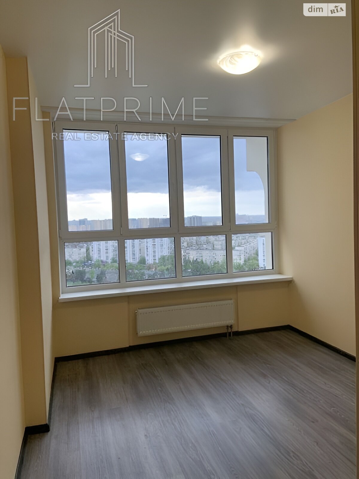 Продажа пятикомнатной квартиры в Киеве, на ул. Краковская 27А, район Днепровский фото 1 Продажа пятикомнатной квартиры в Киеве, на ул. Краковская 27А, район Днепровский фото 1