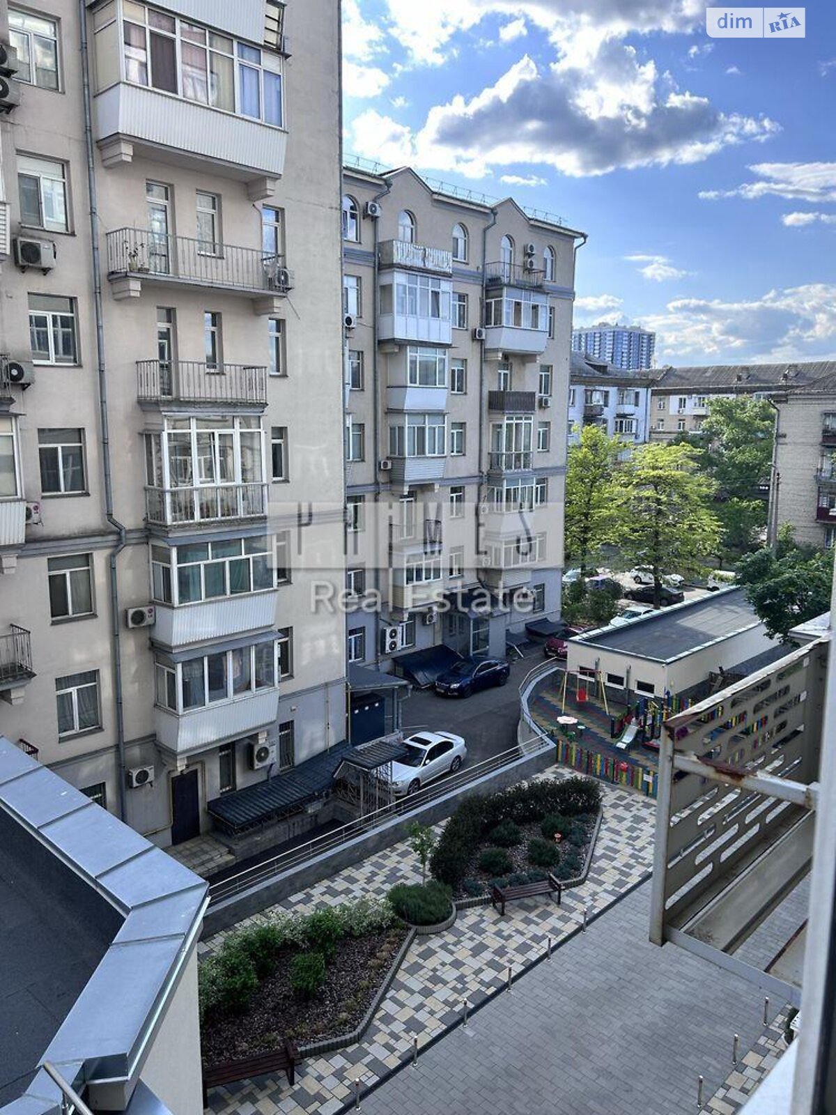 Продажа трехкомнатной квартиры в Киеве, на ул. Краковская 4Б, район Днепровский фото 1 Продажа трехкомнатной квартиры в Киеве, на ул. Краковская 4Б, район Днепровский фото 1