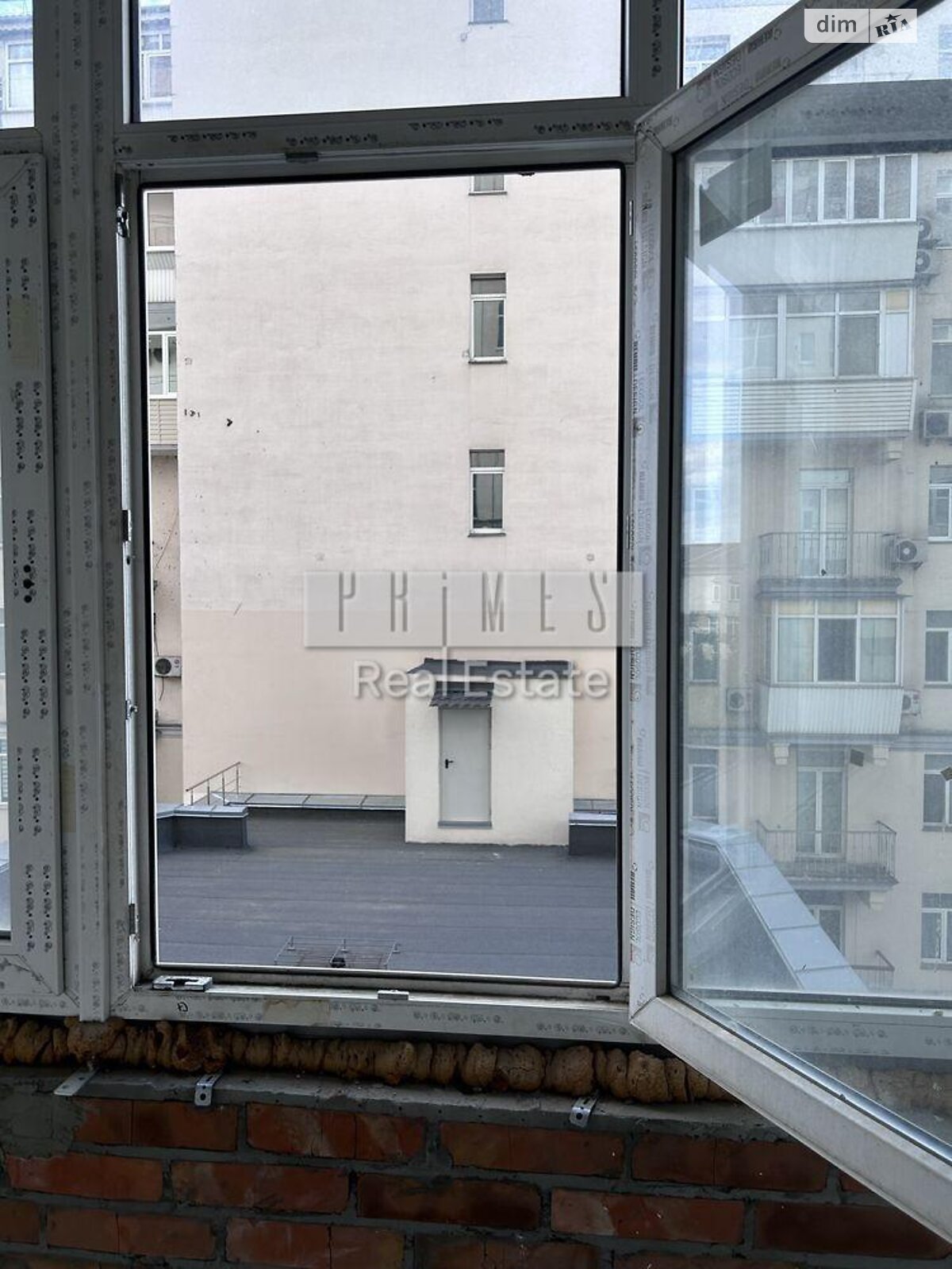 Продажа трехкомнатной квартиры в Киеве, на ул. Краковская 4Б, район Днепровский фото 1 Продажа трехкомнатной квартиры в Киеве, на ул. Краковская 4Б, район Днепровский фото 1