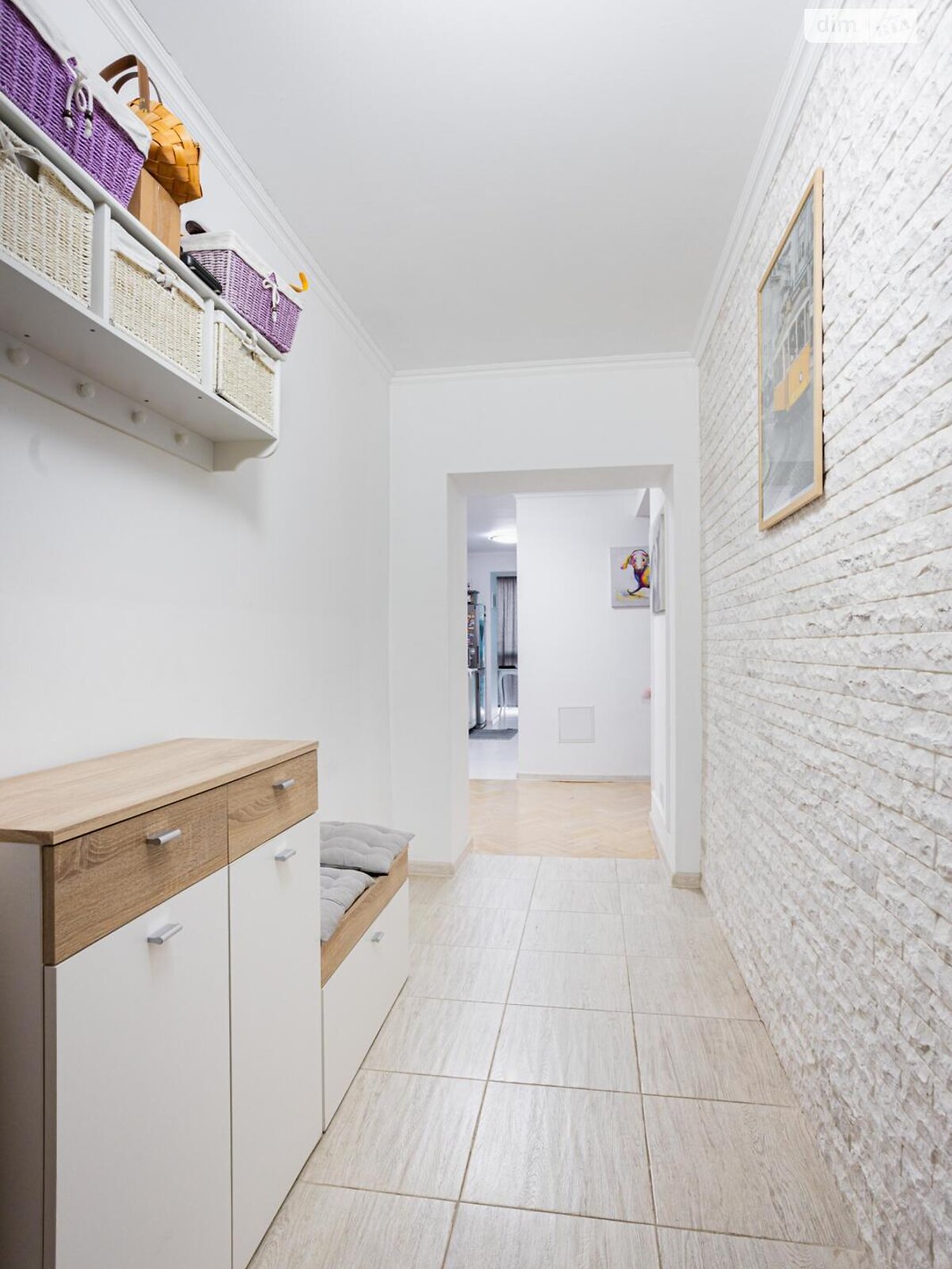 Продаж трикімнатної квартири в Києві, на вул. Митрополита Андрія Шептицького 3Б, район Дніпровський фото 1