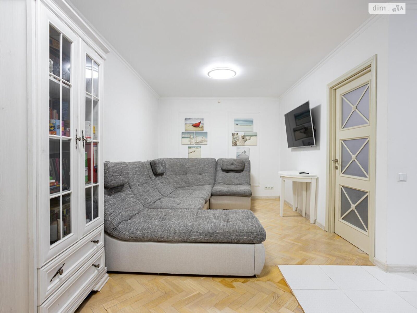 Продаж трикімнатної квартири в Києві, на вул. Митрополита Андрія Шептицького 3Б, район Дніпровський фото 1