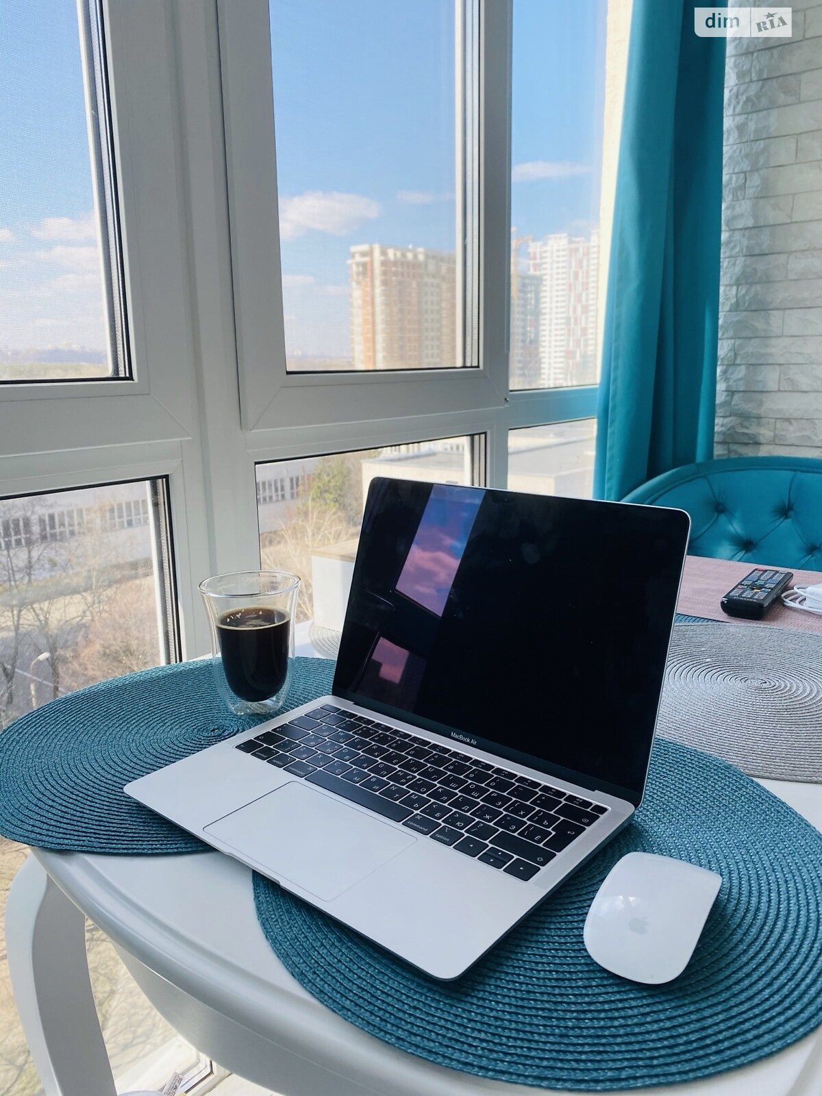 Продаж трикімнатної квартири в Києві, на вул. Митрополита Андрія Шептицького 3Б, район Дніпровський фото 1