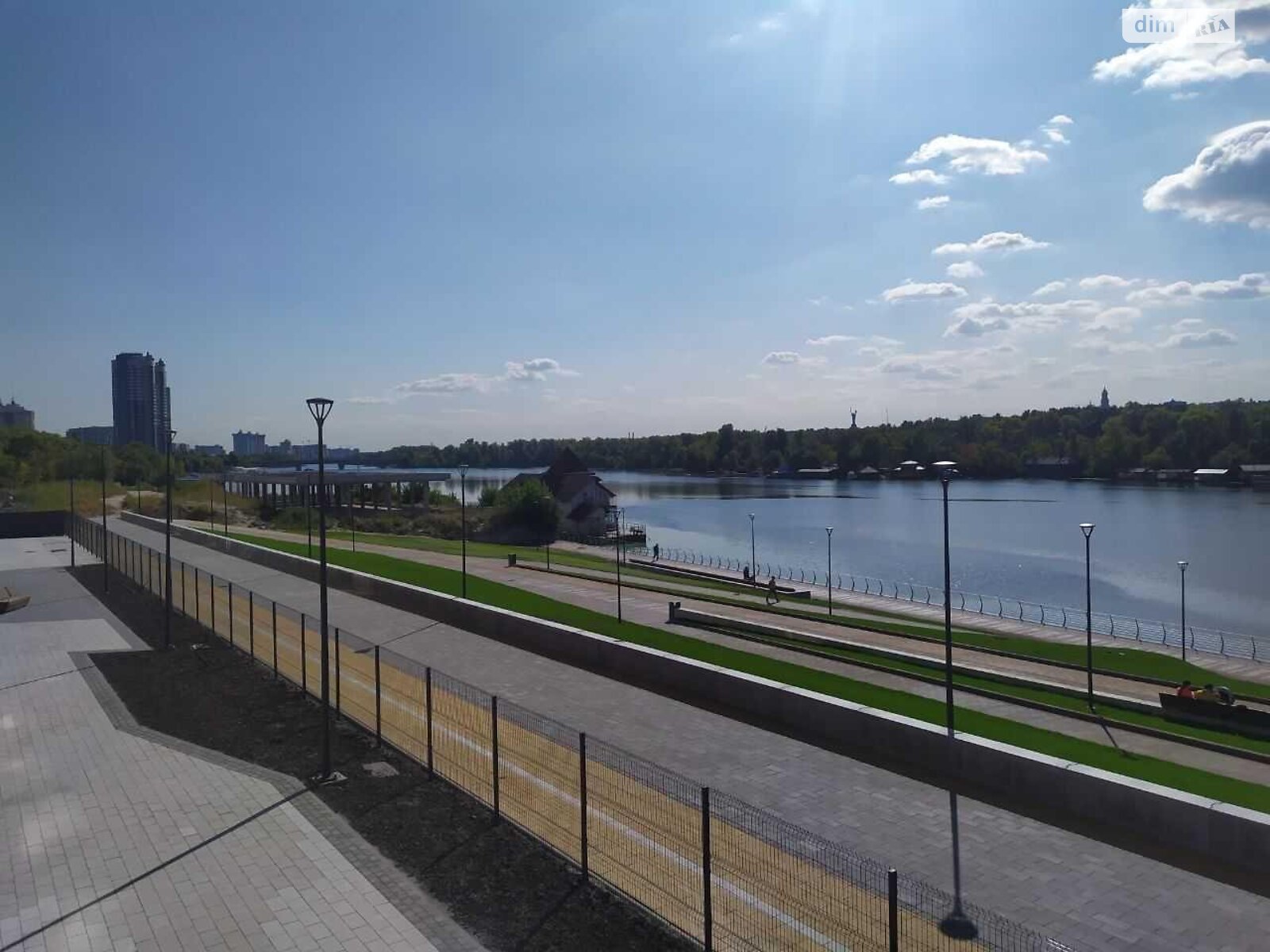 Продаж двокімнатної квартири в Києві, на вул. Микільсько-Слобідська 8, район Дніпровський фото 1 Продаж двокімнатної квартири в Києві, на вул. Микільсько-Слобідська 8, район Дніпровський фото 1