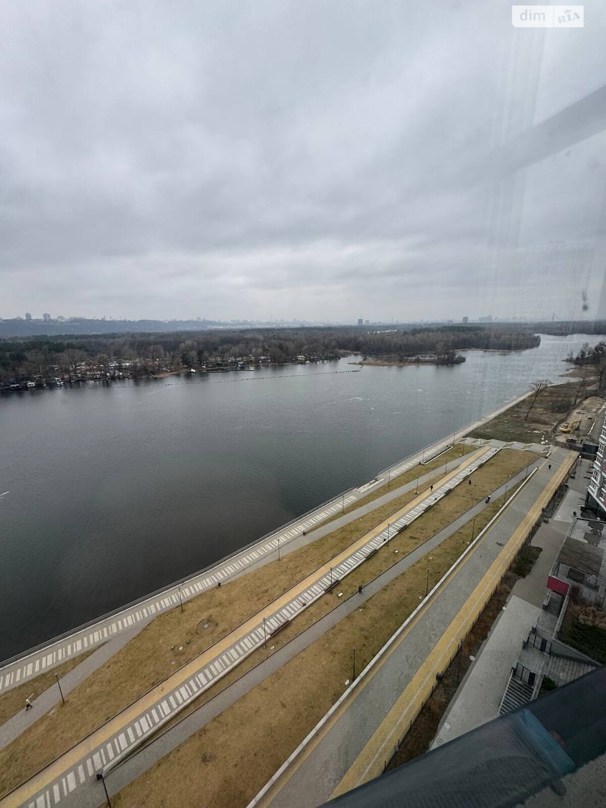 Продажа трехкомнатной квартиры в Киеве, на ул. Никольско-Слободская 13, район Днепровский фото 1 Продажа трехкомнатной квартиры в Киеве, на ул. Никольско-Слободская 13, район Днепровский фото 1