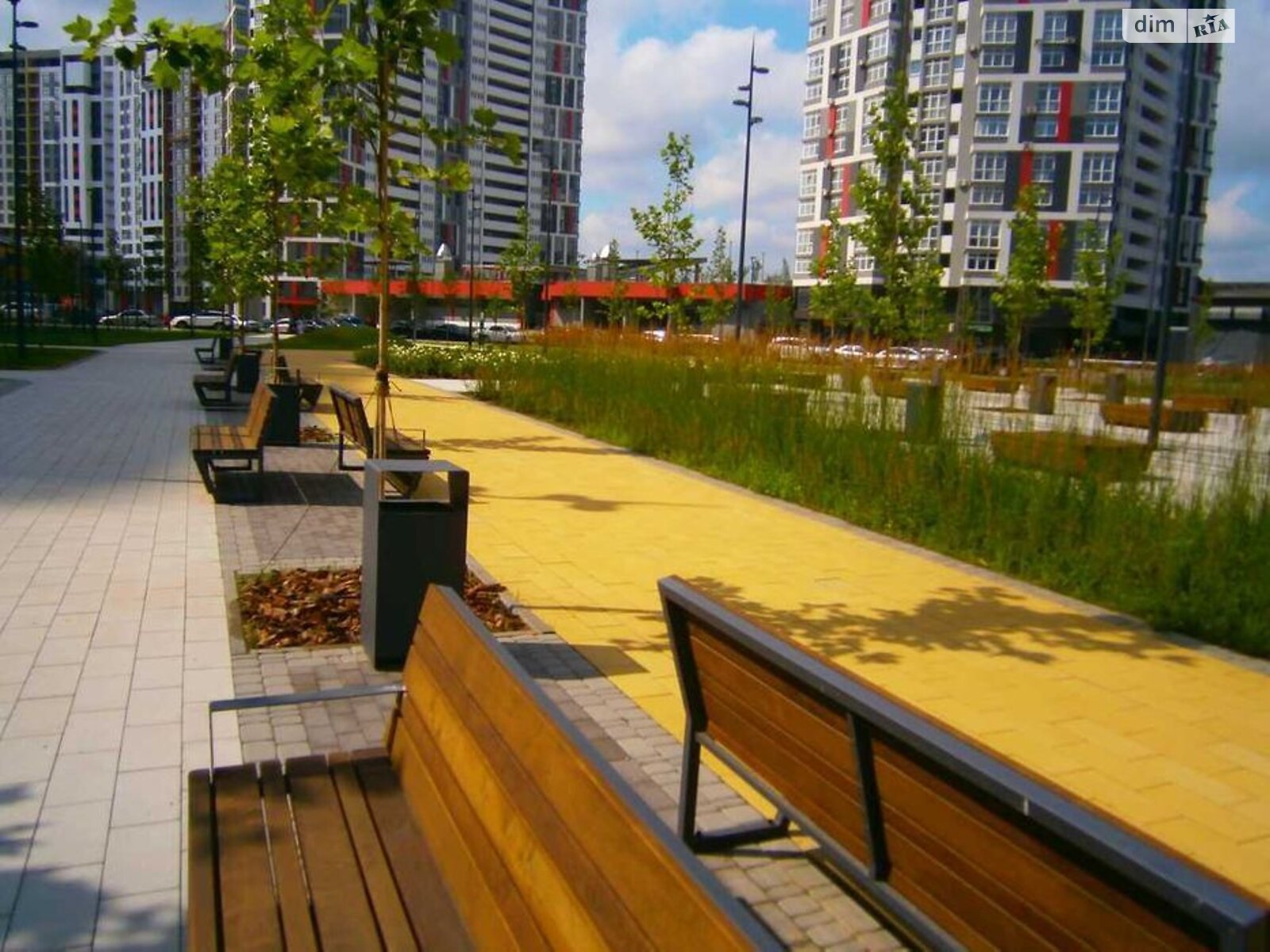 Продаж однокімнатної квартири в Києві, на вул. Микільсько-Слобідська 11, район Дніпровський фото 1