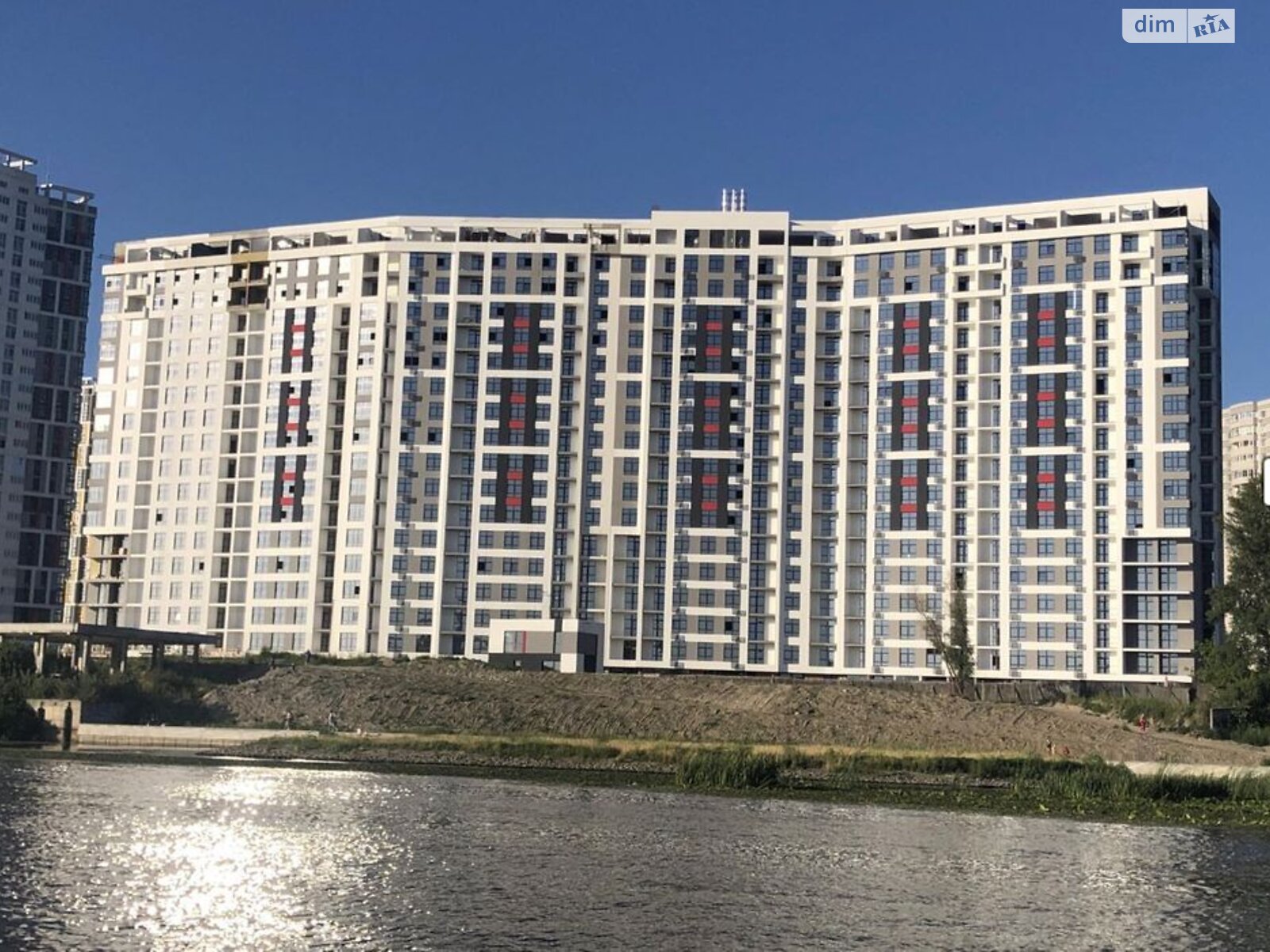 Продаж однокімнатної квартири в Києві, на вул. Микільсько-Слобідська 11, район Дніпровський фото 1