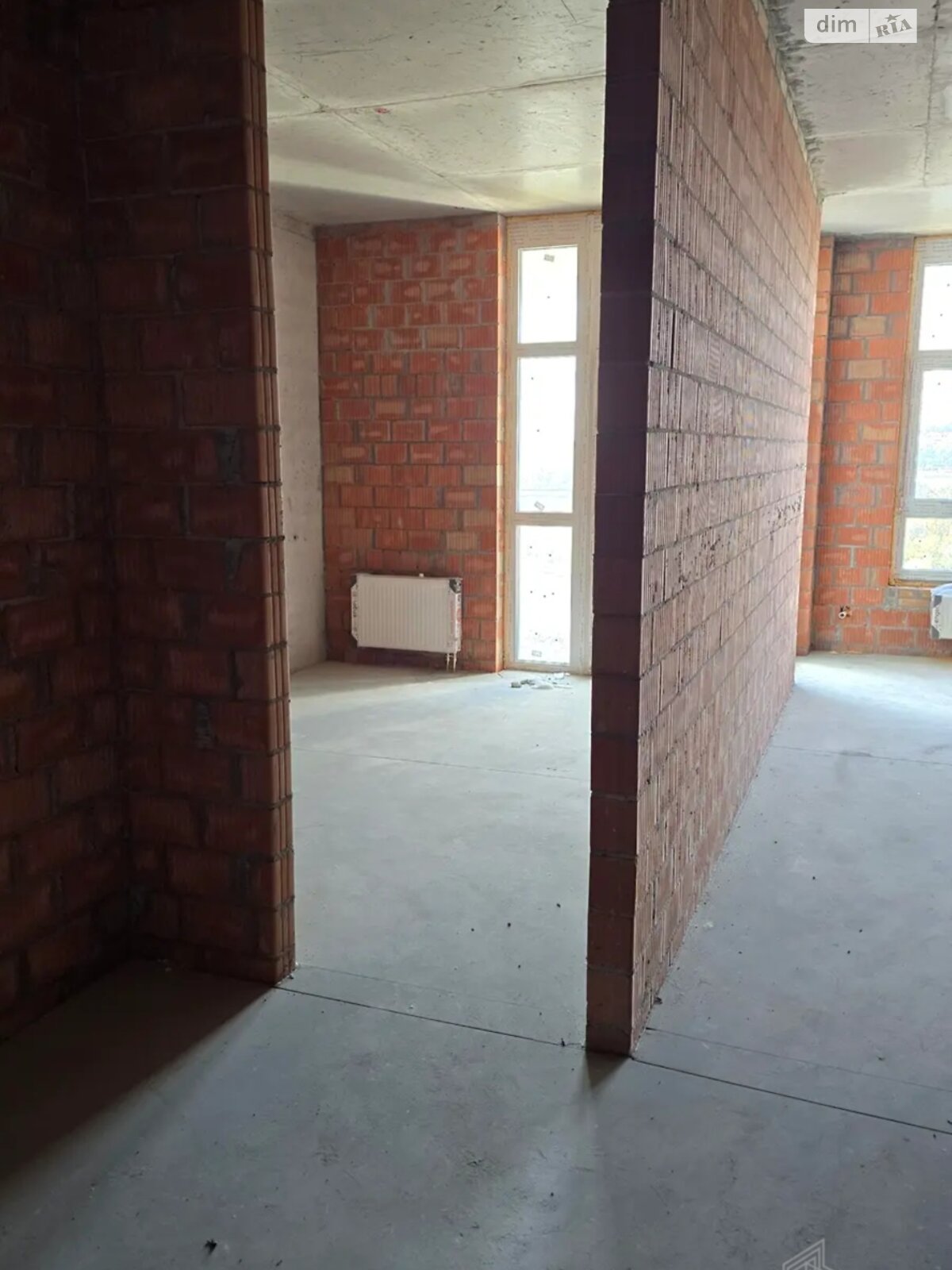 Продаж однокімнатної квартири в Києві, на вул. Микільсько-Слобідська 11, район Дніпровський фото 1