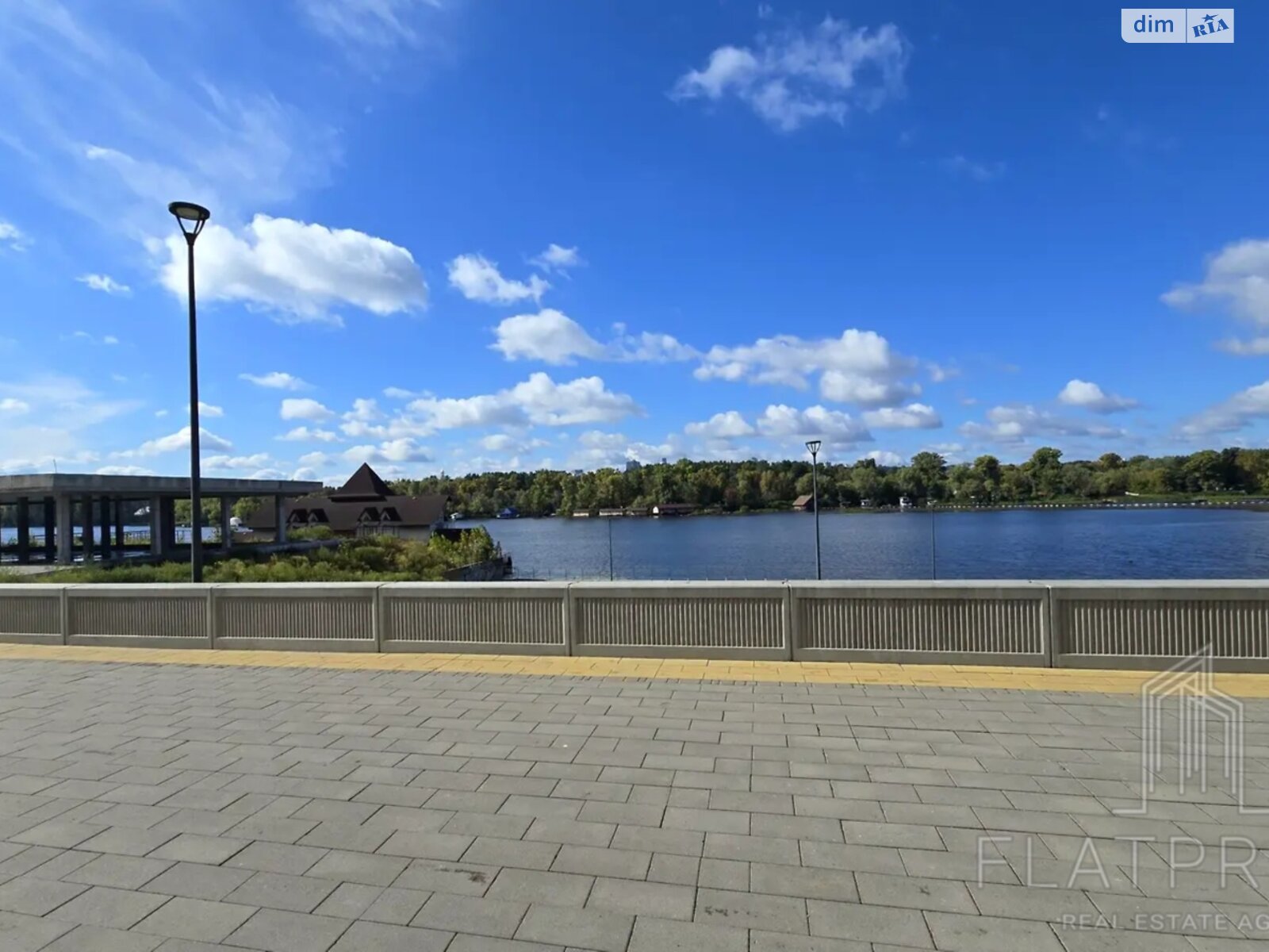 Продаж однокімнатної квартири в Києві, на вул. Микільсько-Слобідська 11, район Дніпровський фото 1