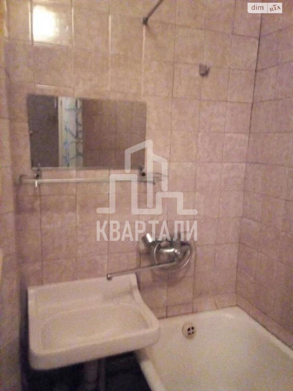 Продаж трикімнатної квартири в Києві, на вул. Бориса Мартоса 4А, район Дніпровський фото 1 Продаж трикімнатної квартири в Києві, на вул. Бориса Мартоса 4А, район Дніпровський фото 1