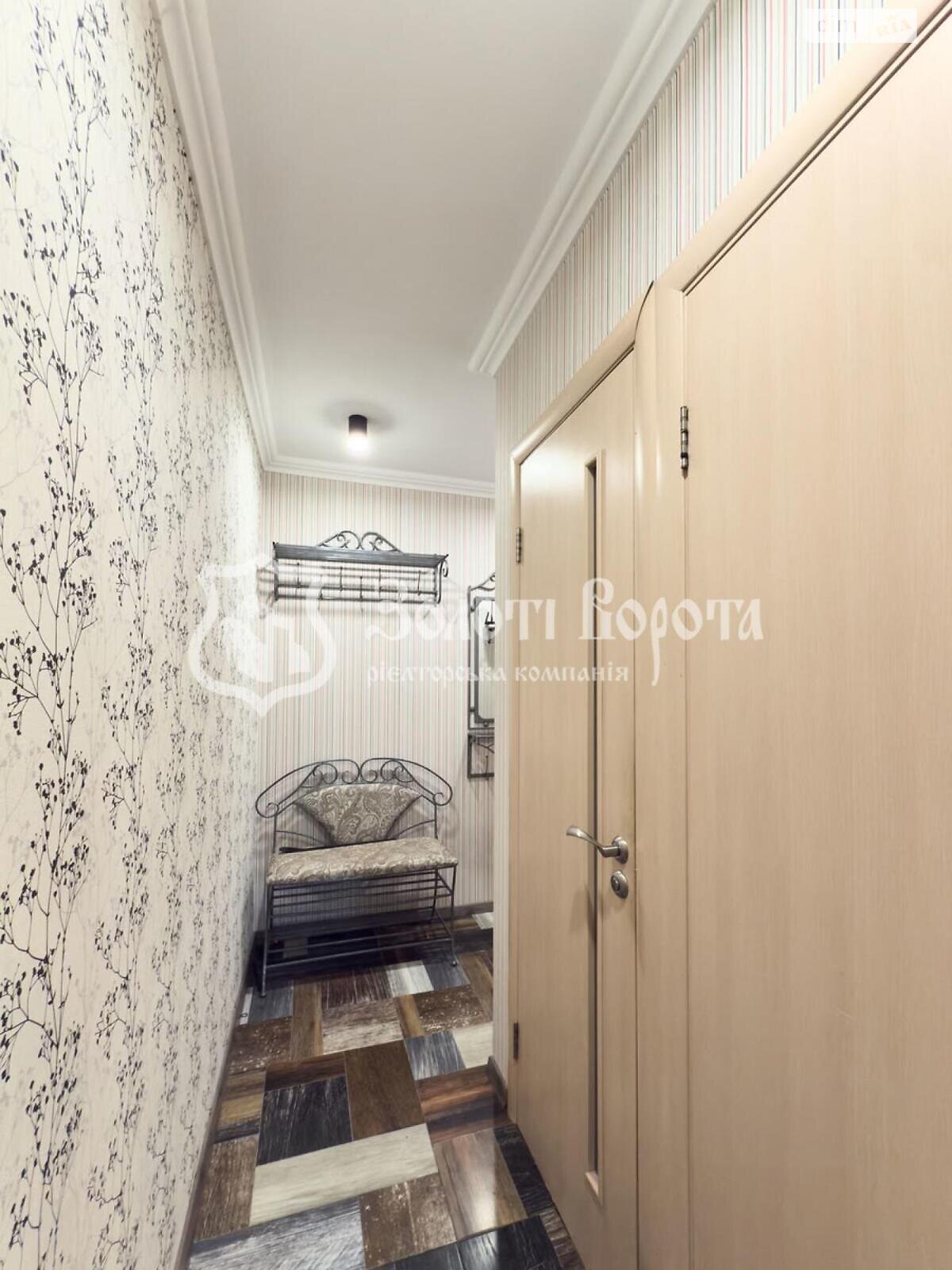 Продажа двухкомнатной квартиры в Киеве, на ул. Пражская 32, район Днепровский фото 1 Продажа двухкомнатной квартиры в Киеве, на ул. Пражская 32, район Днепровский фото 1