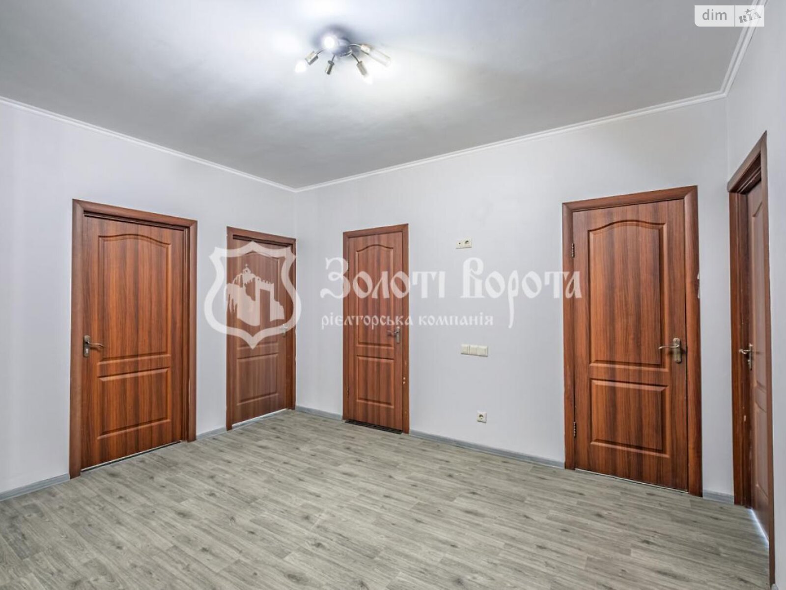 Продаж трикімнатної квартири в Києві, на вул. Регенераторна 4 корпус 2, район Дніпровський фото 1 Продаж трикімнатної квартири в Києві, на вул. Регенераторна 4 корпус 2, район Дніпровський фото 1