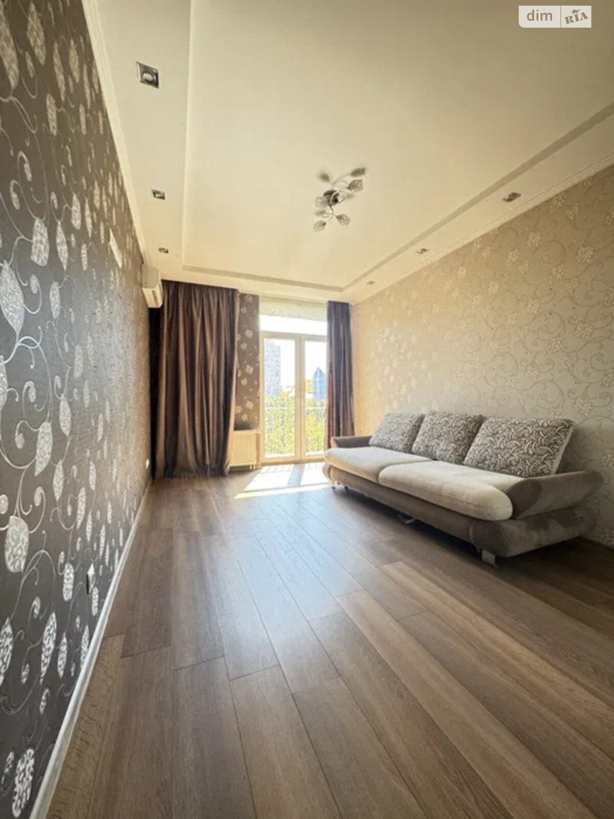 Продажа однокомнатной квартиры в Киеве, на ул. Регенераторная 4 корпус 1, район Днепровский фото 1