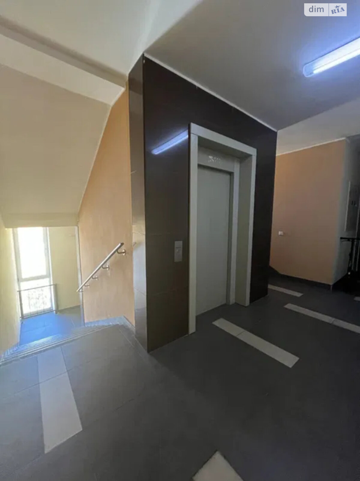 Продажа однокомнатной квартиры в Киеве, на ул. Регенераторная 4 корпус 1, район Днепровский фото 1