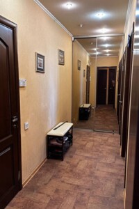 Продажа четырехкомнатной квартиры в Киеве, на просп. Романа Шухевича, район Днепровский фото 2