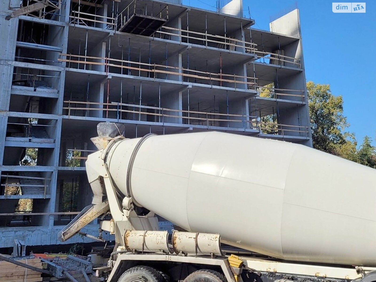 Продажа трехкомнатной квартиры в Киеве, на ул. Евгения Маланюка 101, район Днепровский фото 1