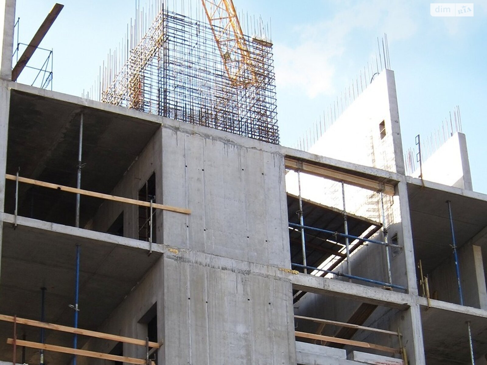 Продажа трехкомнатной квартиры в Киеве, на ул. Евгения Маланюка 101, район Днепровский фото 1