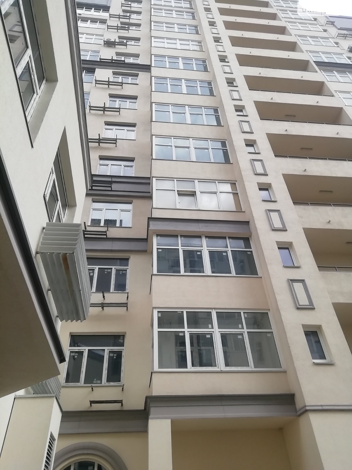 Продажа трехкомнатной квартиры в Киеве, на ул. Краковская, район Днепровский фото 1