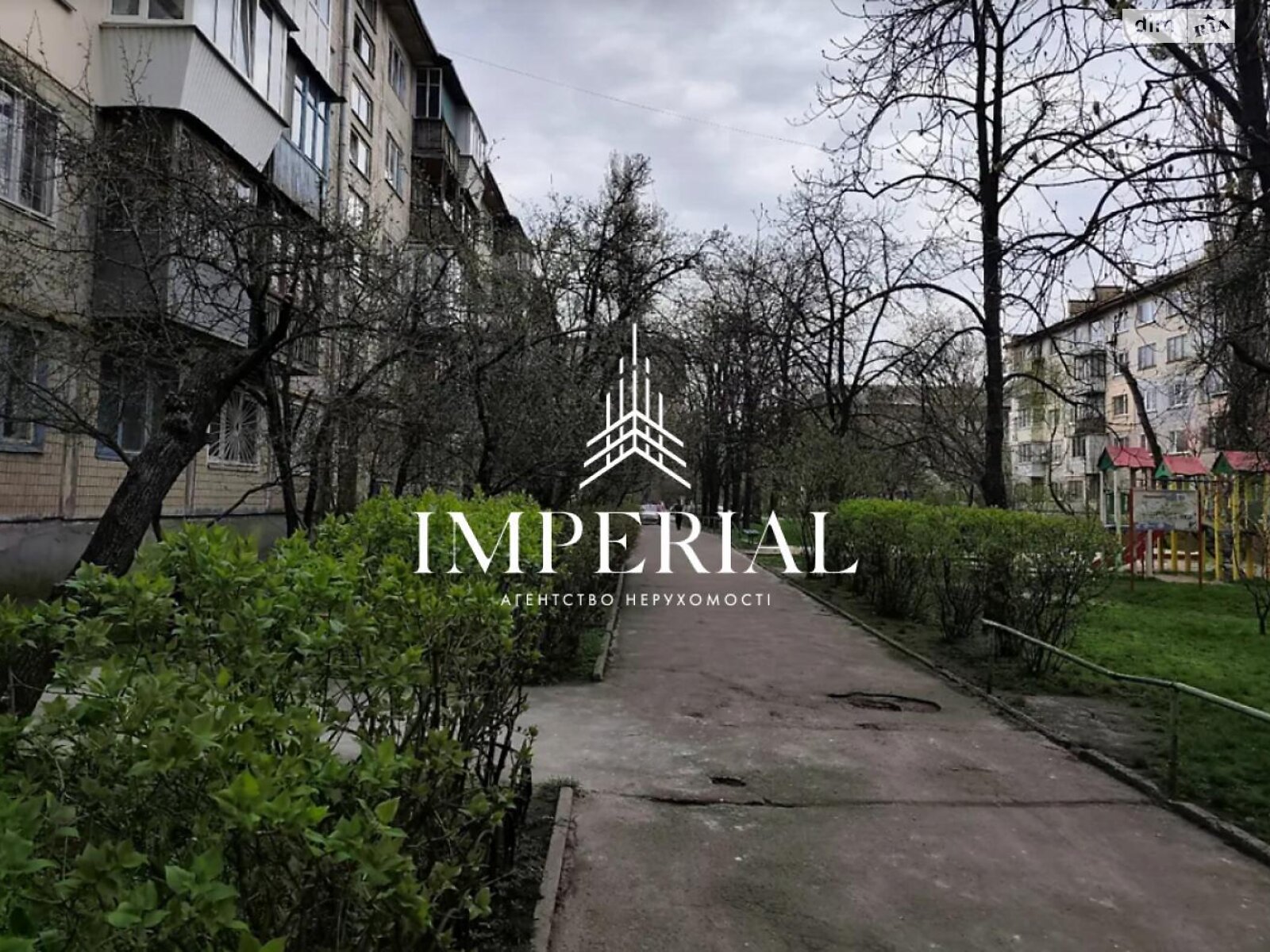 Продаж двокімнатної квартири в Києві, на вул. Будівельників 19, район Дніпровський фото 1 Продаж двокімнатної квартири в Києві, на вул. Будівельників 19, район Дніпровський фото 1