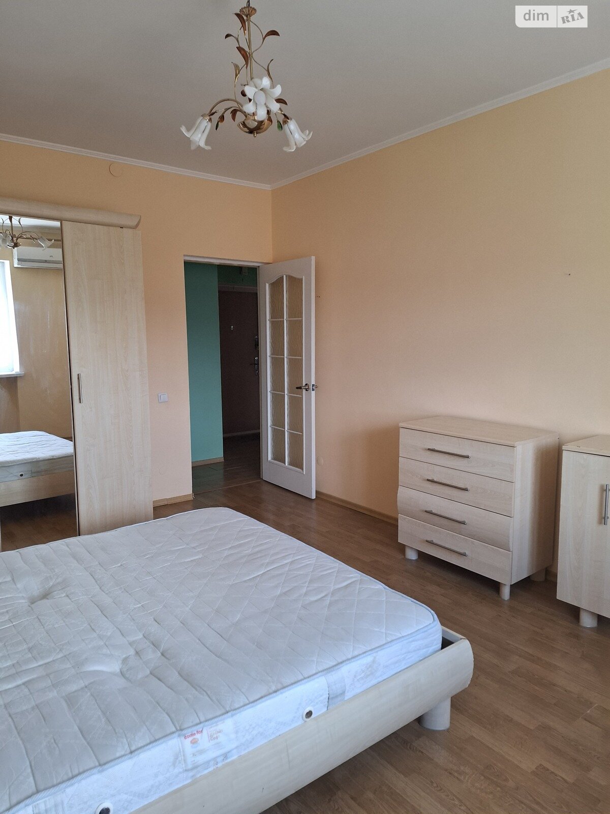 Продаж двокімнатної квартири в Києві, на бул. Верховної Ради 14Б, район Дніпровський фото 1 Продаж двокімнатної квартири в Києві, на бул. Верховної Ради 14Б, район Дніпровський фото 1