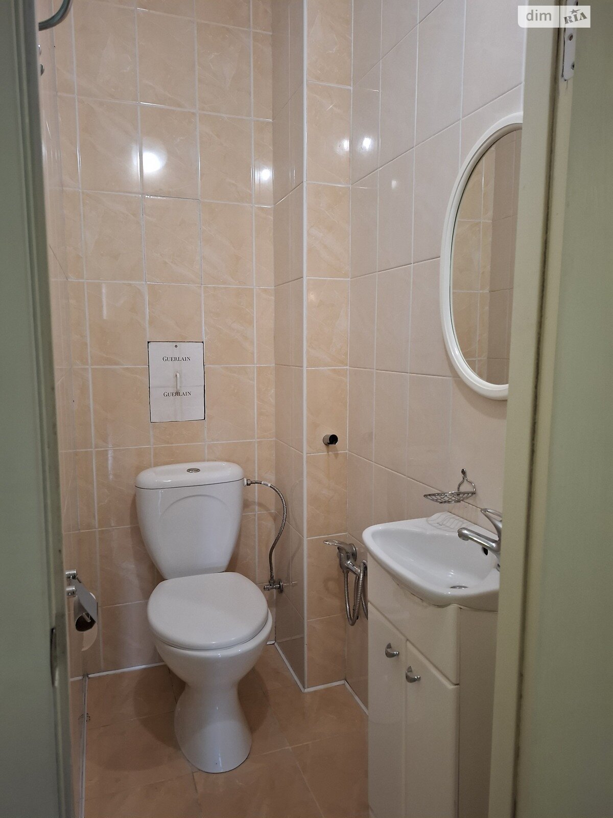 Продаж двокімнатної квартири в Києві, на бул. Верховної Ради 14Б, район Дніпровський фото 1 Продаж двокімнатної квартири в Києві, на бул. Верховної Ради 14Б, район Дніпровський фото 1