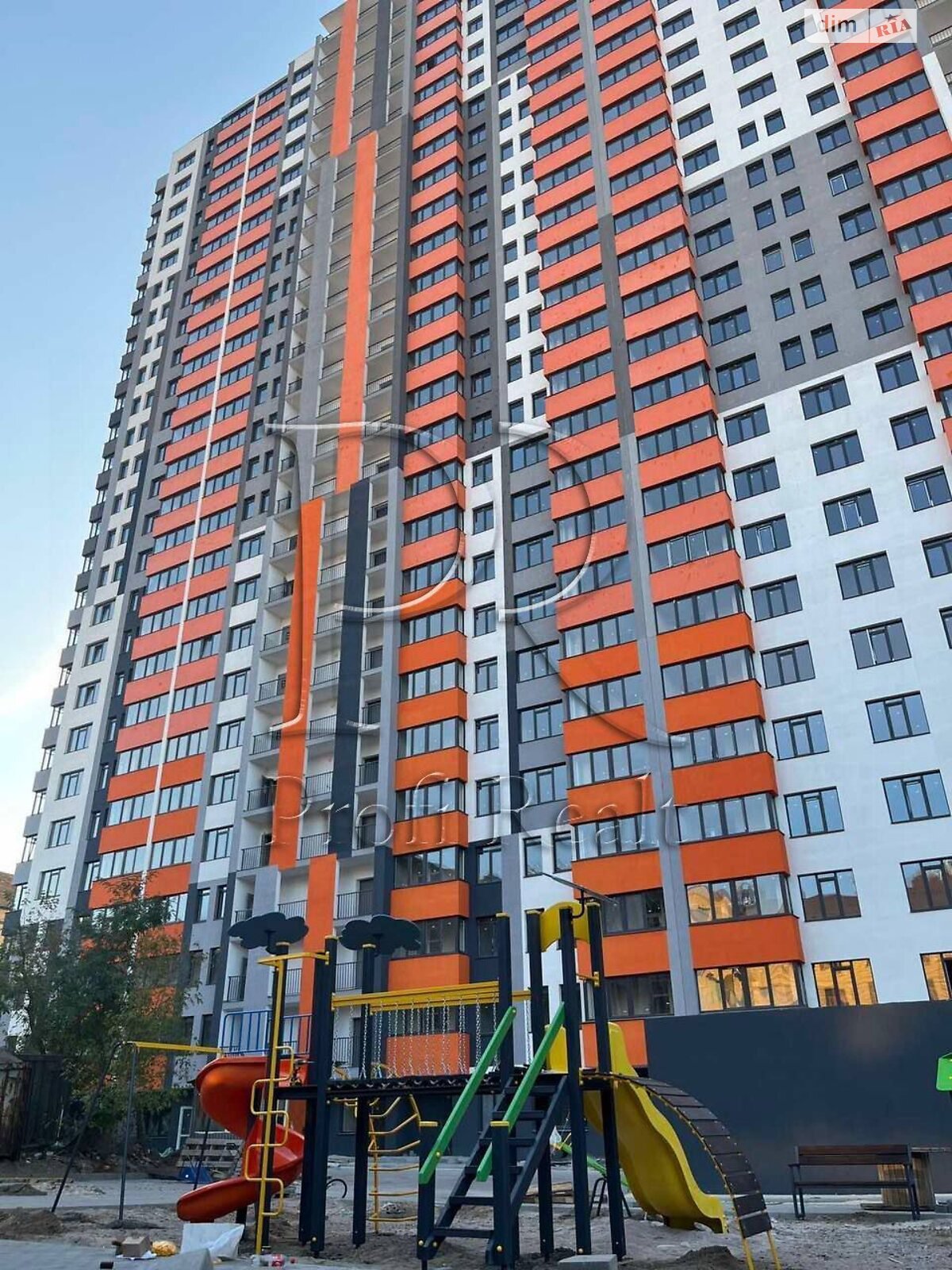 Продаж двокімнатної квартири в Києві, на вул. Володимира Сосюри 6, район Дніпровський фото 1 Продаж двокімнатної квартири в Києві, на вул. Володимира Сосюри 6, район Дніпровський фото 1