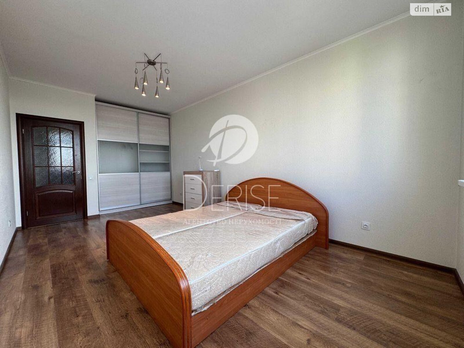 Продаж двокімнатної квартири в Києві, на вул. Воскресенська 18, район Дніпровський фото 1 Продаж двокімнатної квартири в Києві, на вул. Воскресенська 18, район Дніпровський фото 1